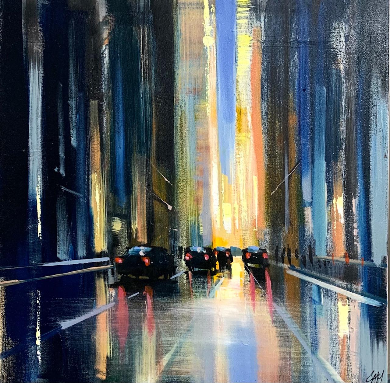 Cette œuvre, "Night and the City", est une peinture à l'huile sur toile 24x24 de l'artiste Craig Mooney représentant une vue de la ville de New York.  Les lumières de la ville brillent dans les rues fraîchement mouillées par une pluie récente,