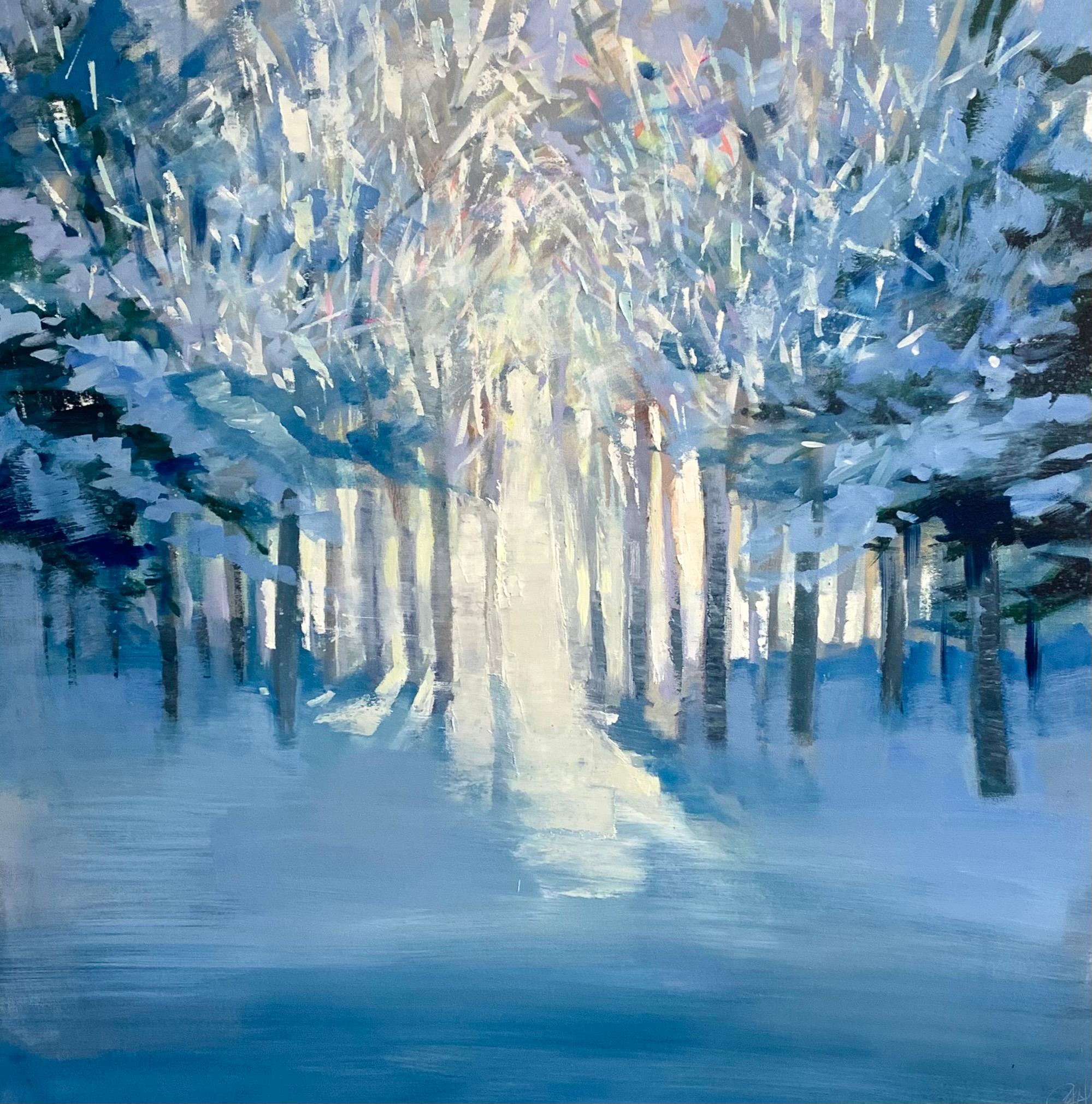 Cette œuvre, "Winter Path", est un paysage d'hiver 46x46 peinture à l'huile sur toile par l'artiste Craig Mooney présentant une vue dans les bois enneigés sur un jour d'hiver lumineux. Les ombres bleues froides projetées par les arbres mènent à la