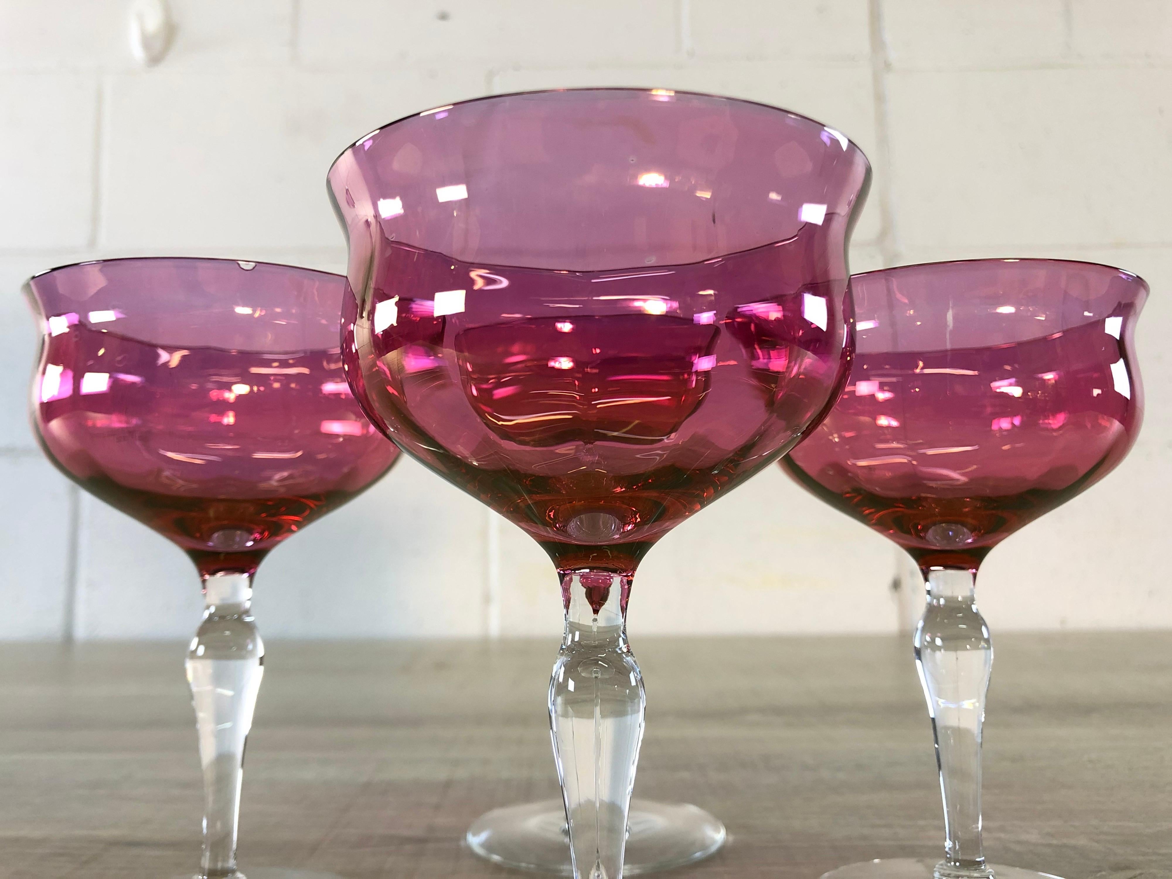 Mid-Century Modern Cranberry Iridescent Glass Coupes, Set of 4 For Sale