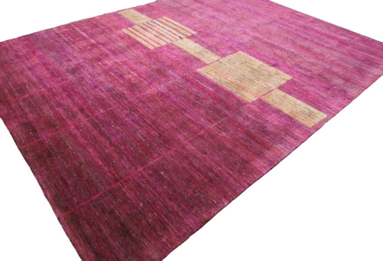 Indian Cranberry Pink Mid-Century Modern Hand-Knotted Sustainable Silk Rug in Stock For Sale