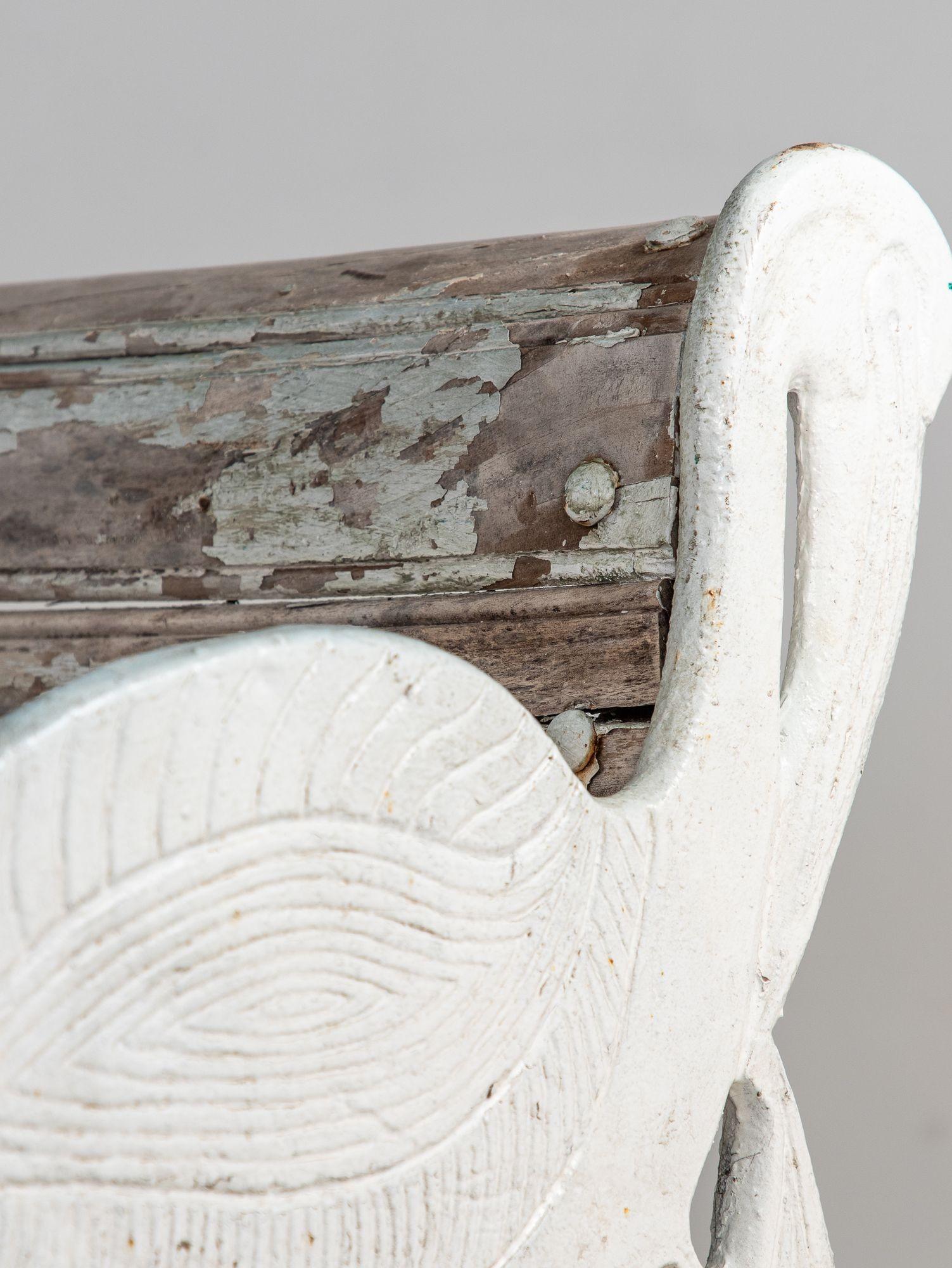 Iron Crane Bench from Colchester Zoo in England, 20th Century For Sale