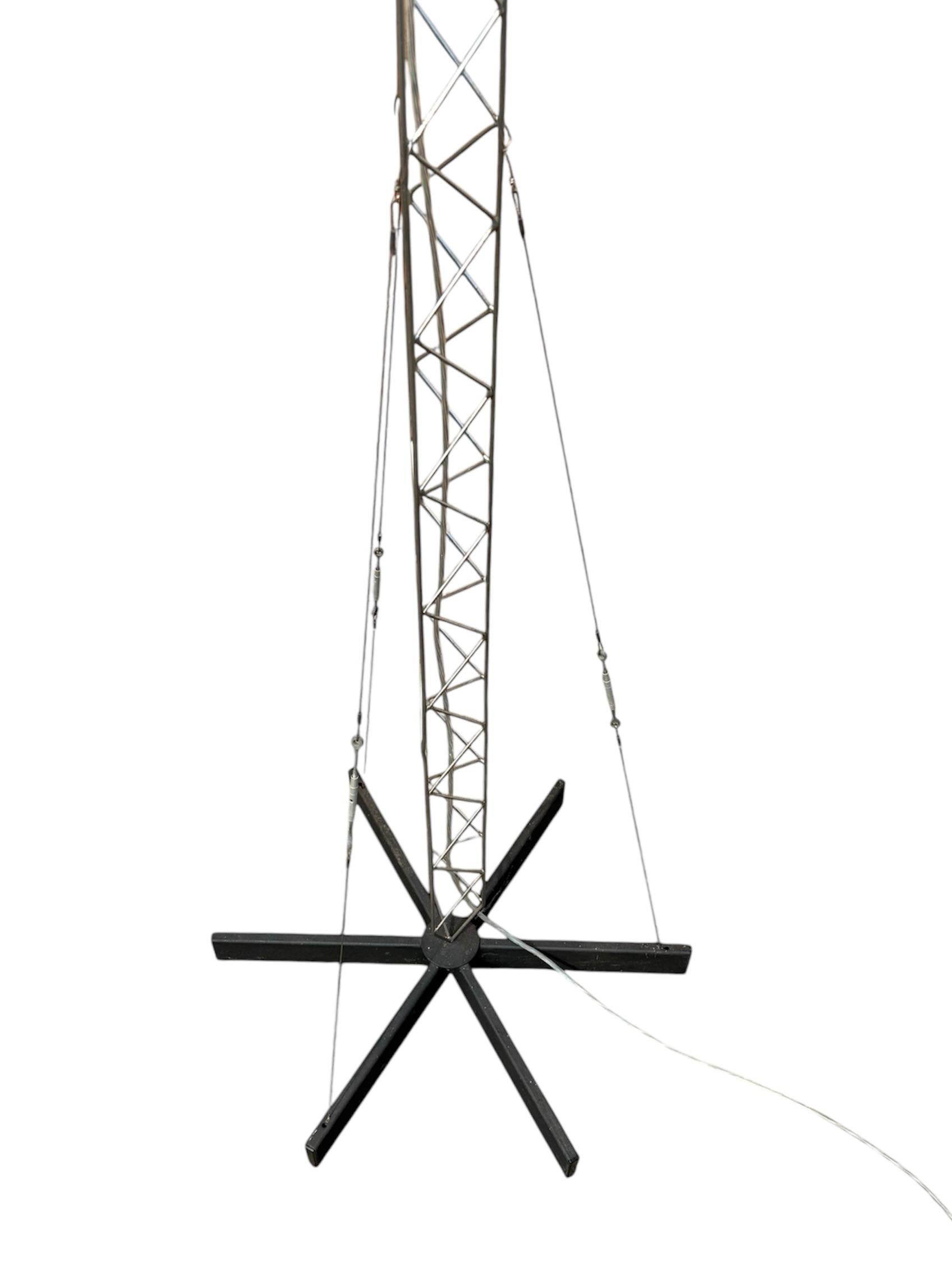 Soudé Lampadaire Crane de Curtis Jere, États-Unis, 1971, taille moyenne en vente