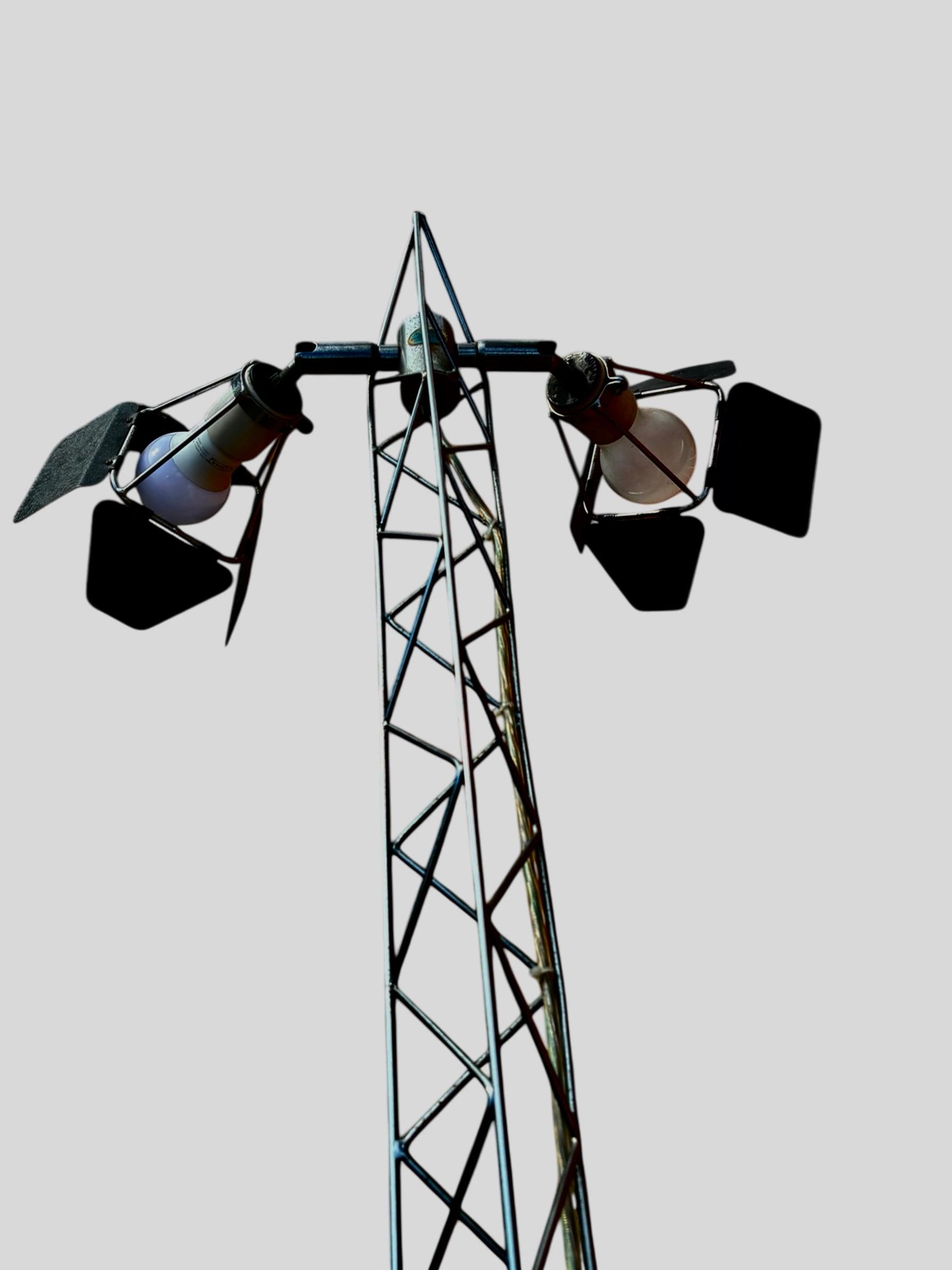 Lampadaire Crane de Curtis Jere, États-Unis, 1971, taille moyenne en vente 1