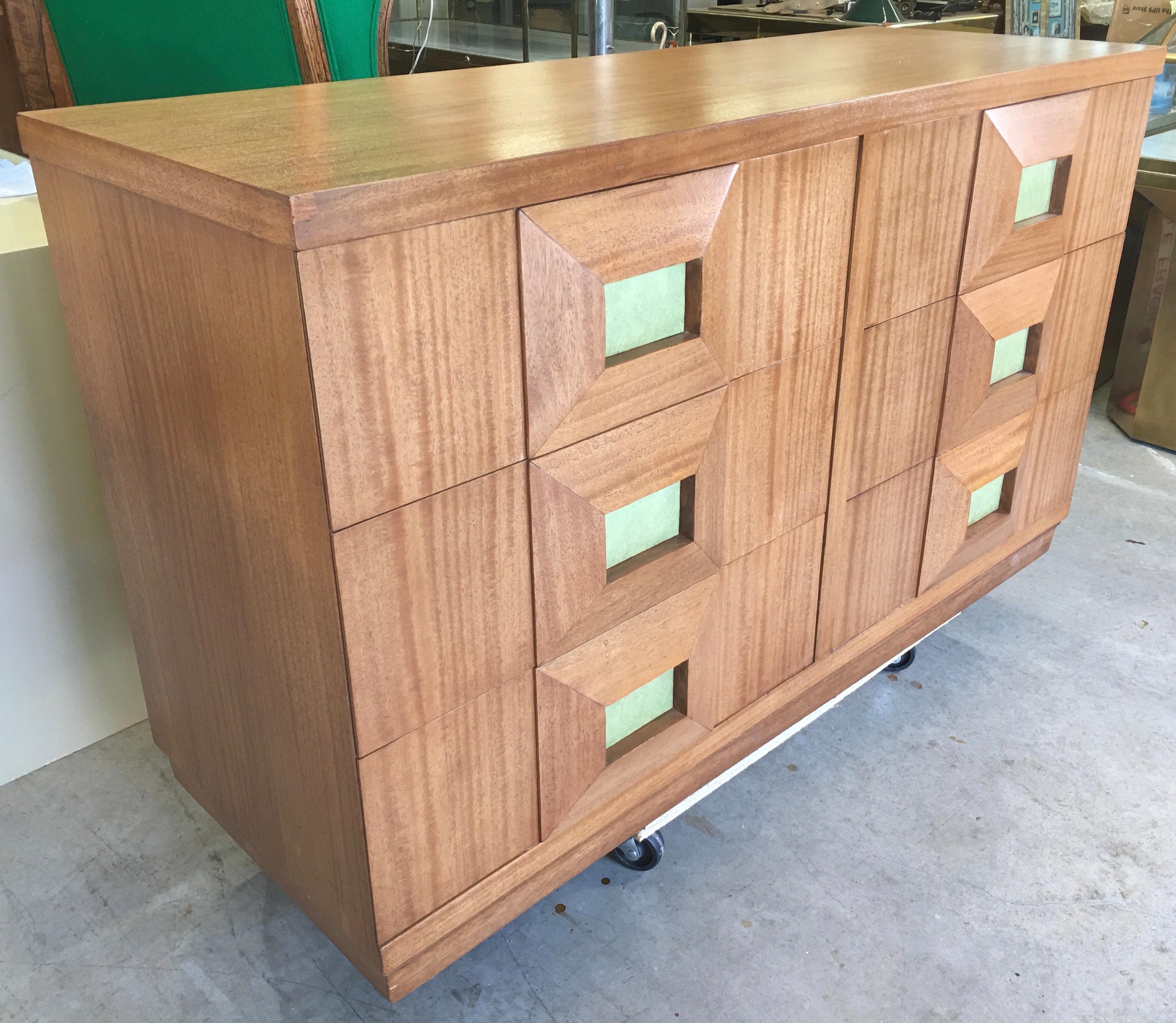 pyramid chest of drawers