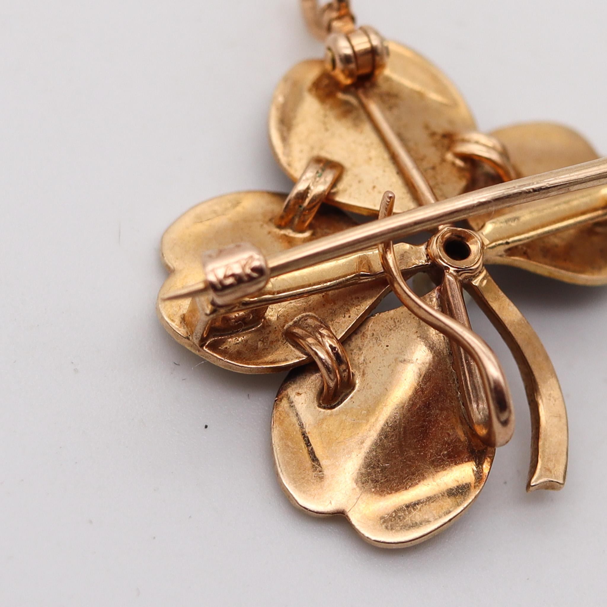 Taille ronde Crane & Theurer 1900 Art Nouveau Pendentif trèfle émaillé en or 14 carats avec perles en vente