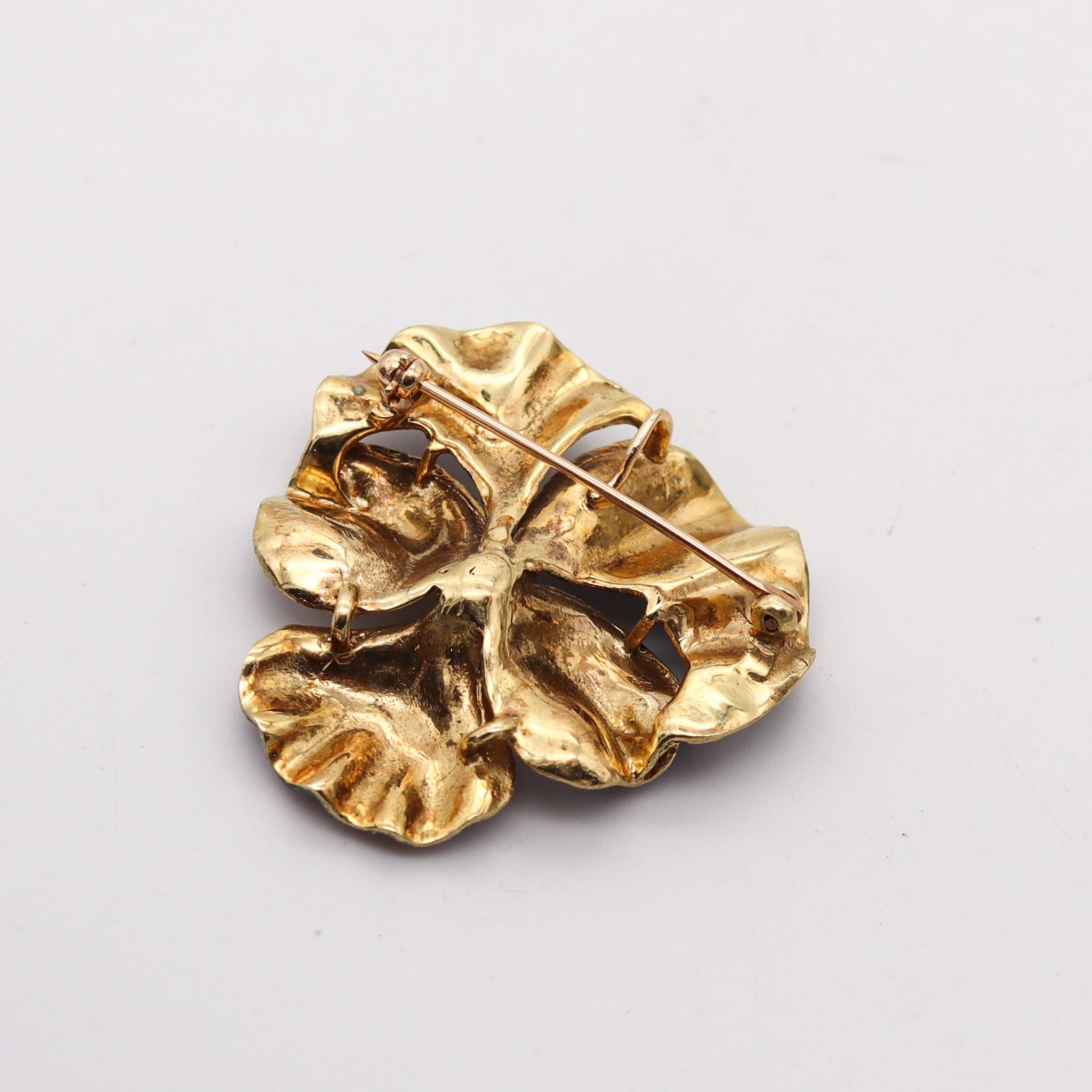 Taglio antico europeo Crane & Theurer 1900 Ciondolo a forma di viola smaltata in oro 14Kt con diamante in vendita