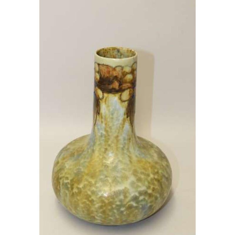 20th Century Cranston Pottery Works Vase with the Tukan Pattern, English circa 1910 For Sale