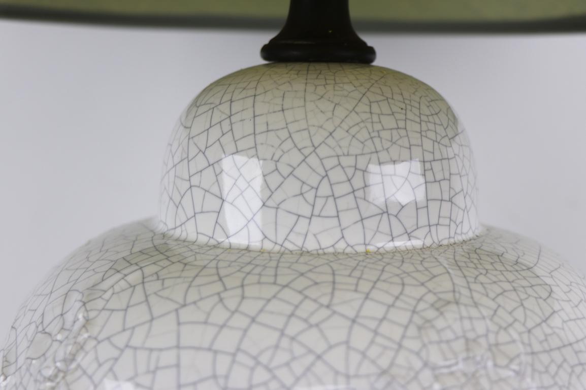 Ceramic Craquelure Glaze Chinese Style Table Lamp For Sale