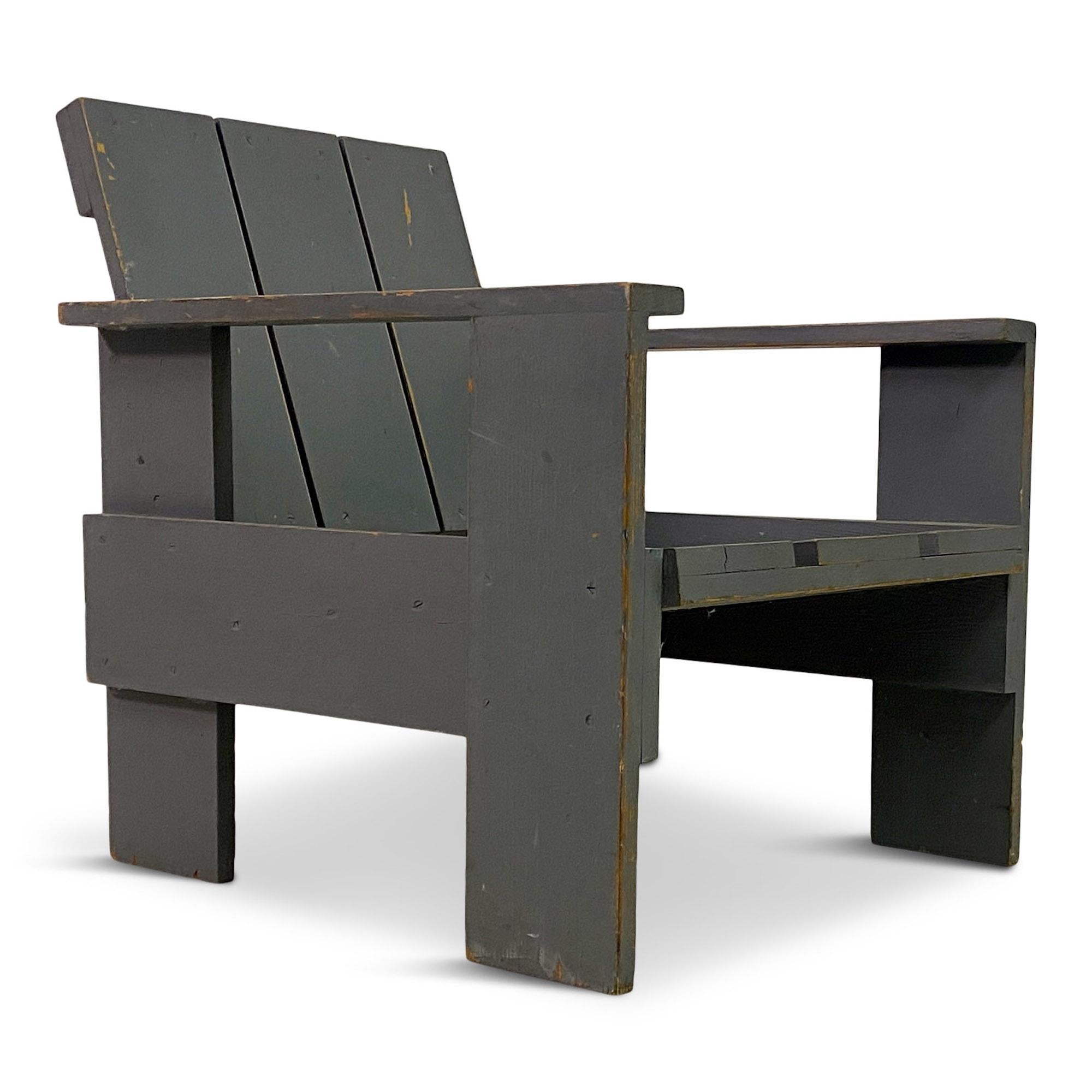 Kistenstuhl

Bemalte Kiefer

1950er/1960er Jahre

Bitte kontaktieren Sie uns für ein genaues Versandangebot