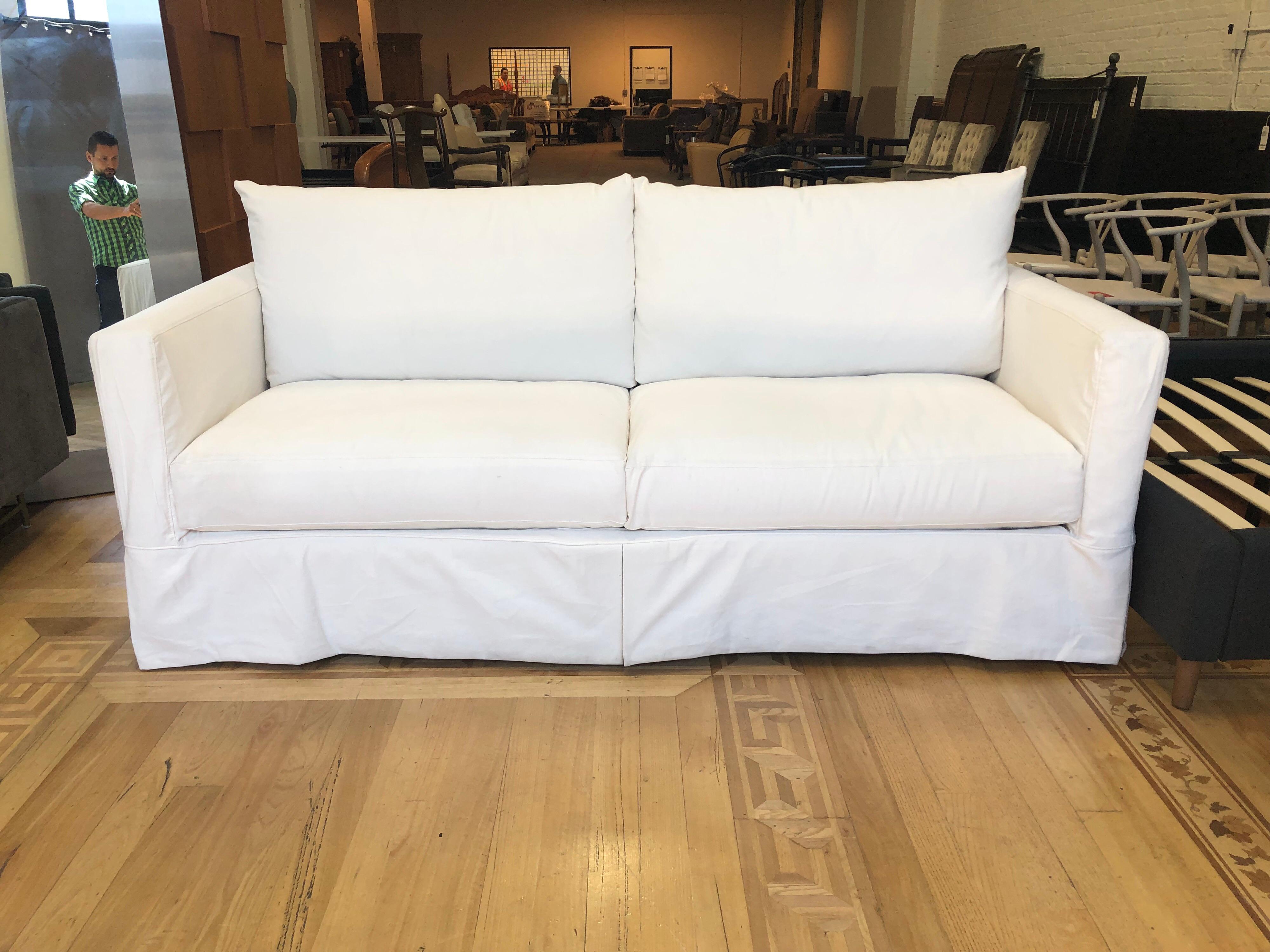 Crate & Barrel Willow Modern Slipcovered Snow Sofa In Good Condition For Sale In San Francisco, CA