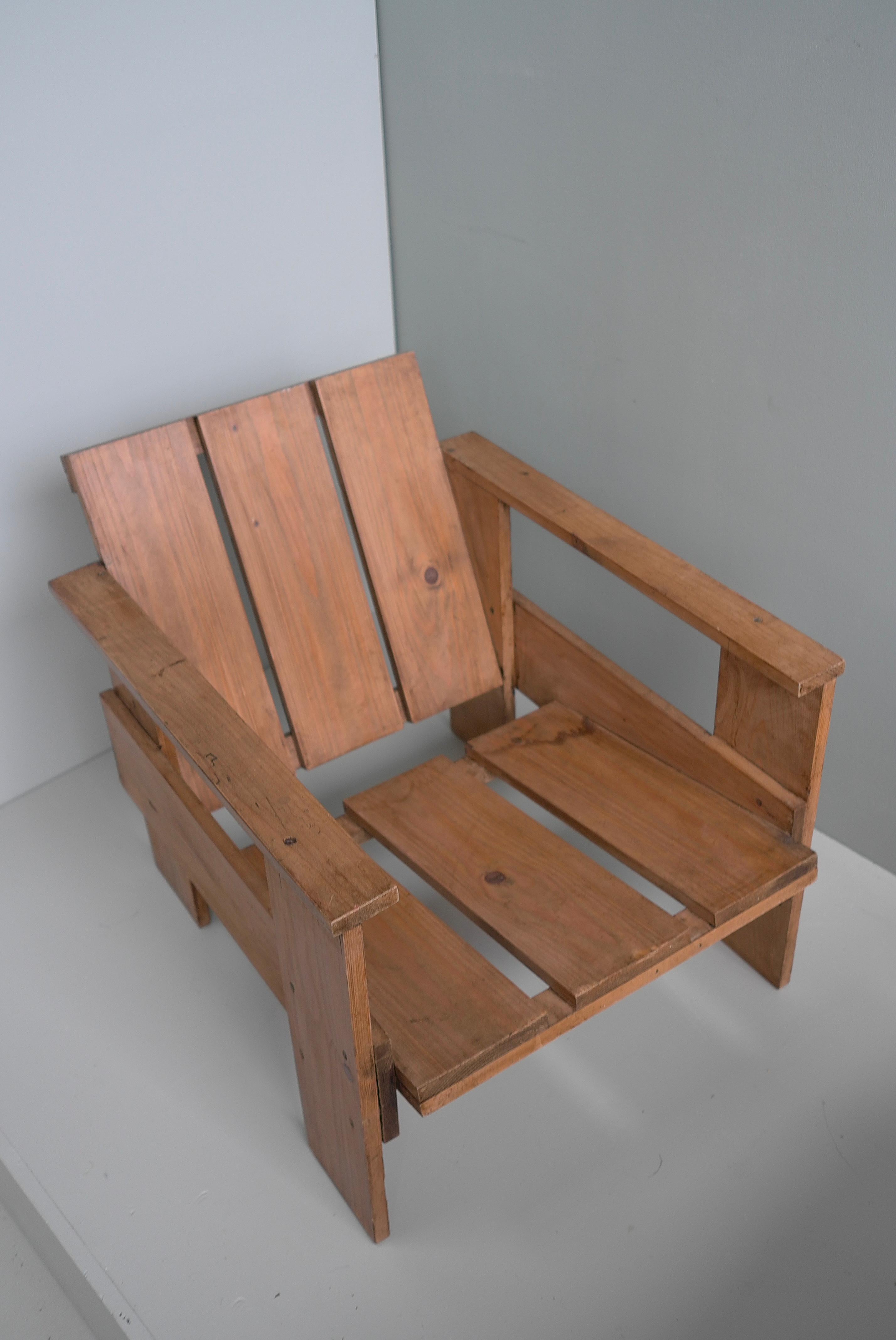 Pine Crate Chair in style of Gerrit Rietveld, The Netherlands 1960's For Sale