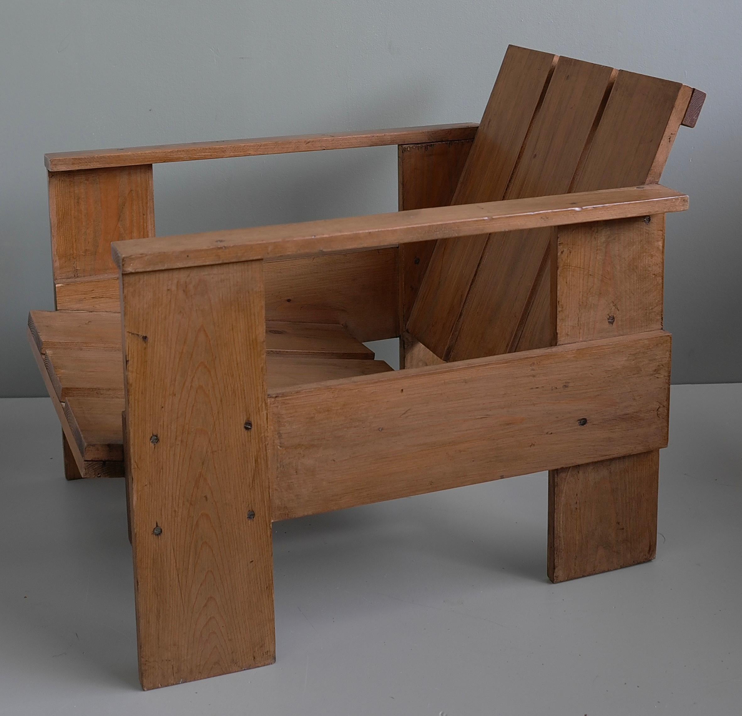 Mid-Century Modern Crate Chair in style of Gerrit Rietveld, The Netherlands 1960's For Sale