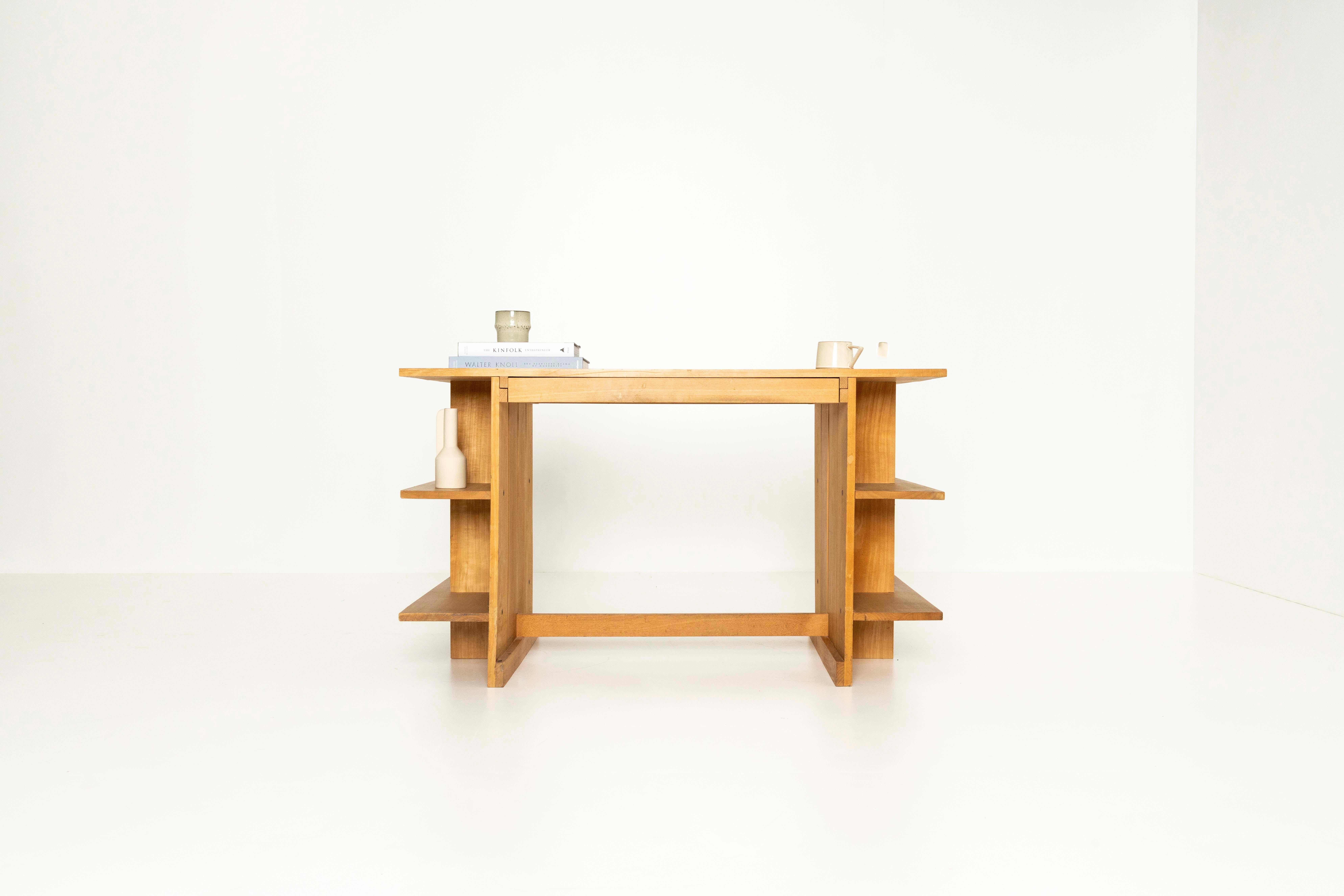 Nice Gerrit Rietveld 'Crate' desk'. This desk is designed in 1934, however, we think this is a Cassina edition from the 1970s. This desk is made out of ash wood and has a colorless lacquer. 

'Gerrit Rietveld designed the 'crate' series of