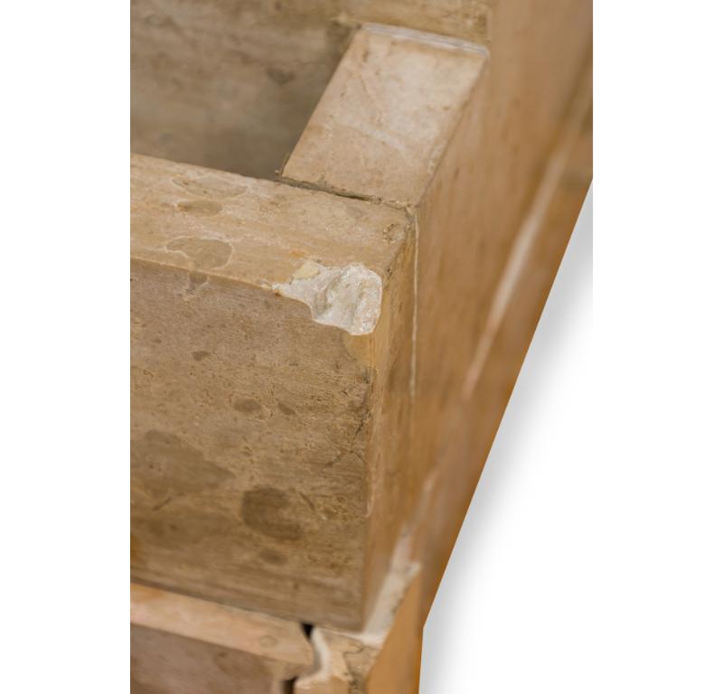 Fontana in marmo elaborata del XIX secolo 12000 in vendita 7