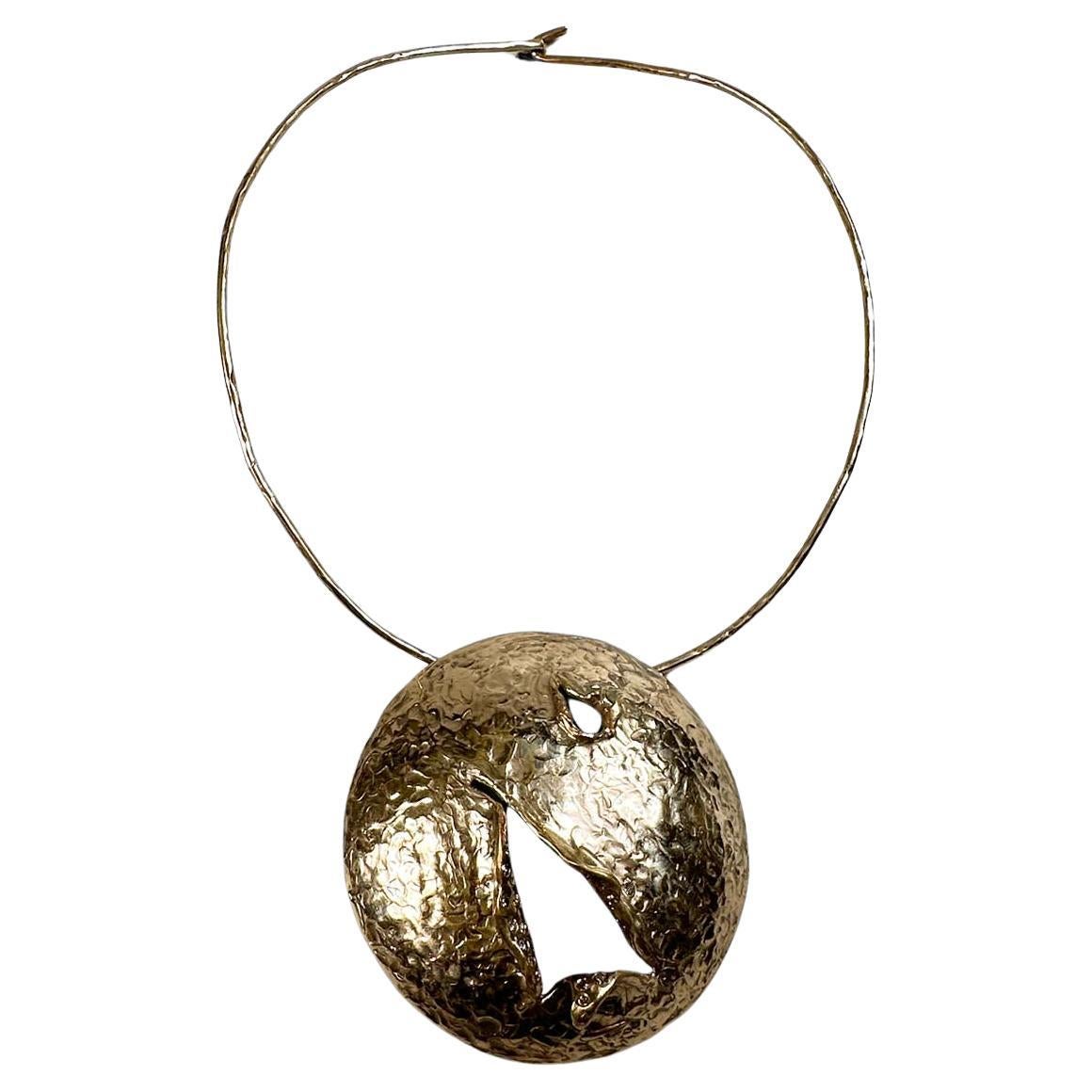 Collana Cratere traforato con diamanti in bronzo di Lo Studiolo Genève