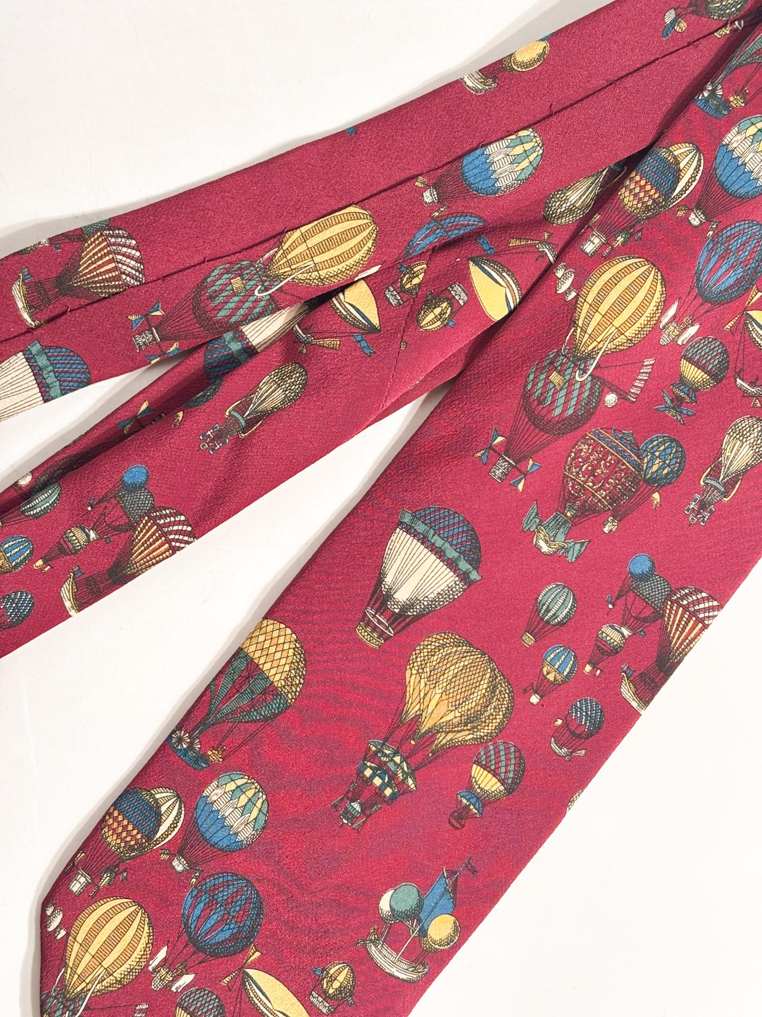 Cravatta in Seta con Mongolfiere di Fornasetti Anni 60 (Seide) im Angebot