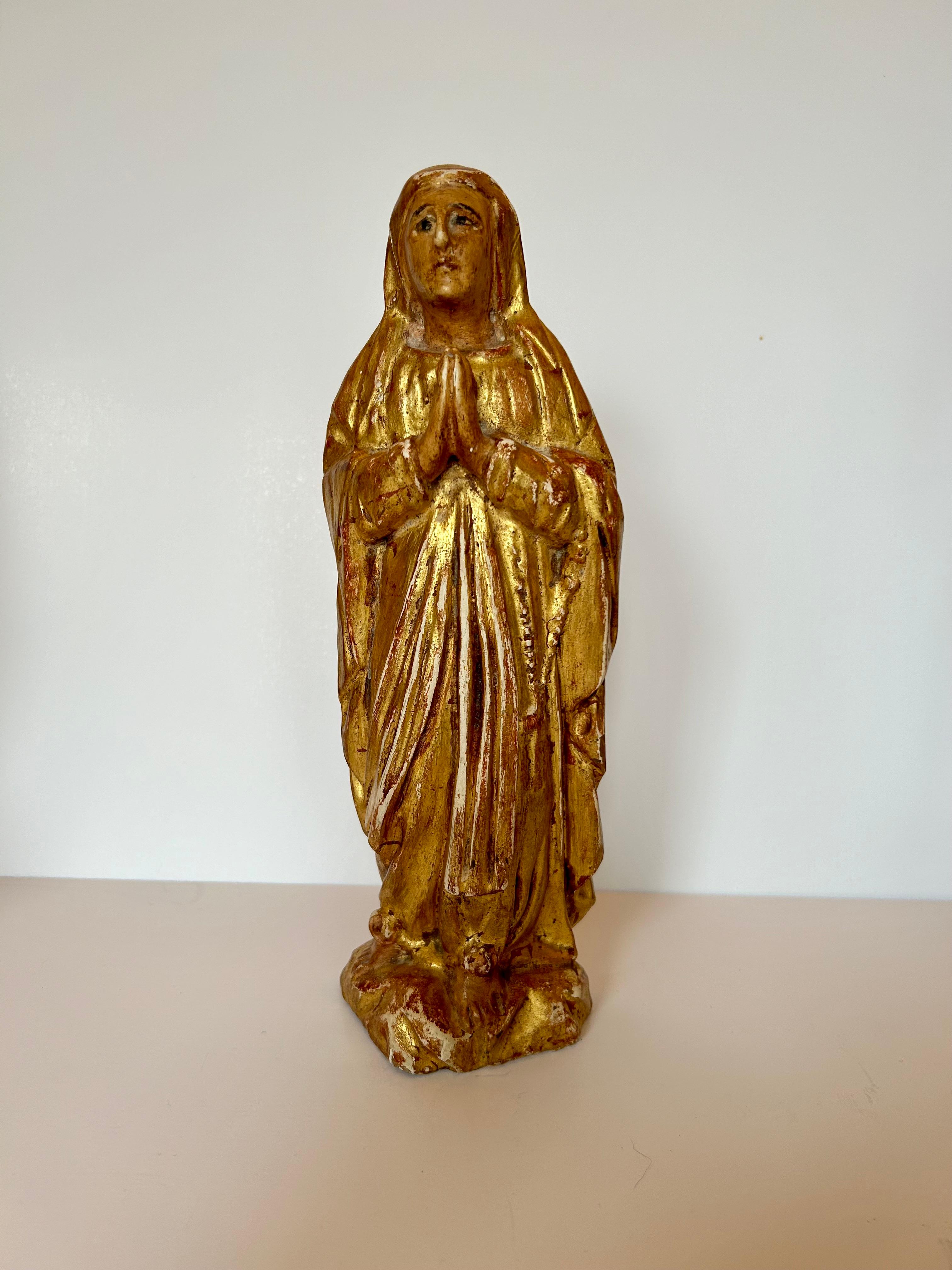 Craved and Gilded Santo 17th Century For Sale 2