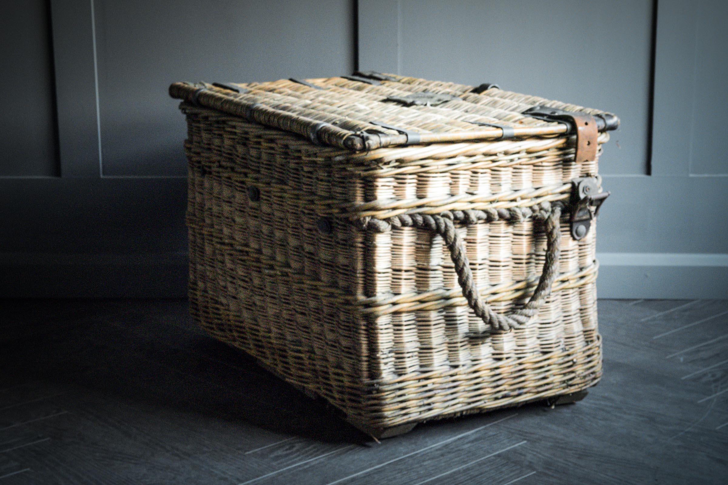 English Cravens Wicker Laundry Basket For Sale
