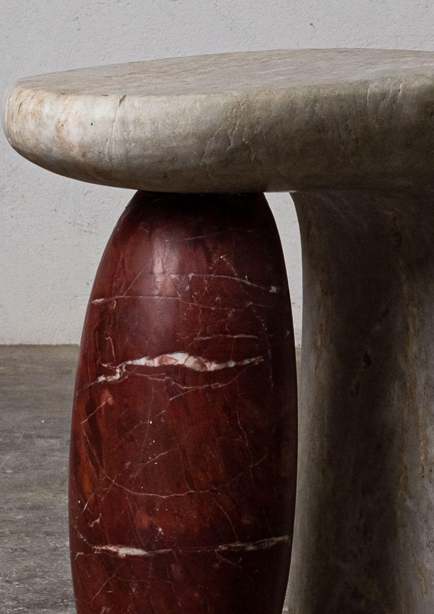 Brésilien Table d'appoint Caravo par Pedro Ávila en vente