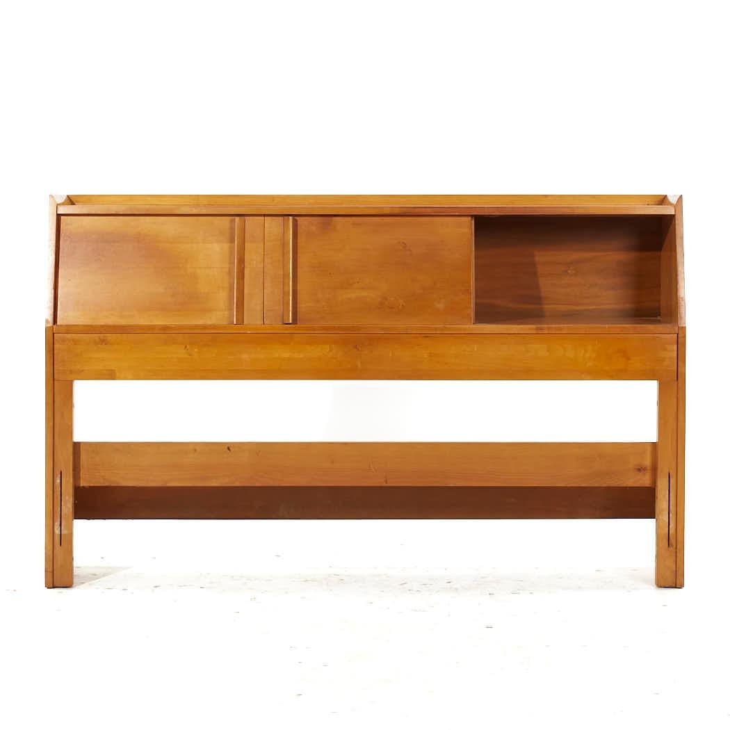 Mid-Century Modern Crawford Furniture Mid Century Maple Full Storage Headboard For Sale