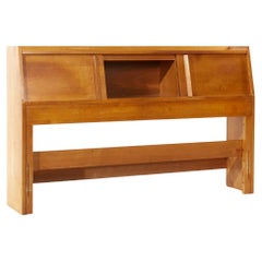 Crawford Furniture Mid Century Maple Full Storage Headboard (Tête de lit de rangement en érable)