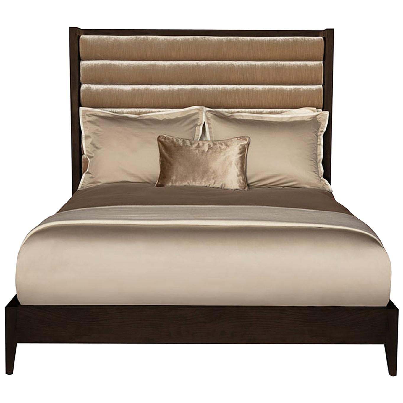 Crawford King Bed in Lacquered Coffee by Innova Luxuxy Group For Sale