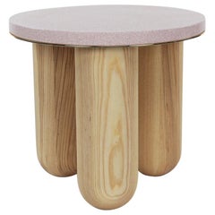 Table Crazy Legs avec plateau en terrazzo et pieds en bois d'aulne de Christopher Kreiling