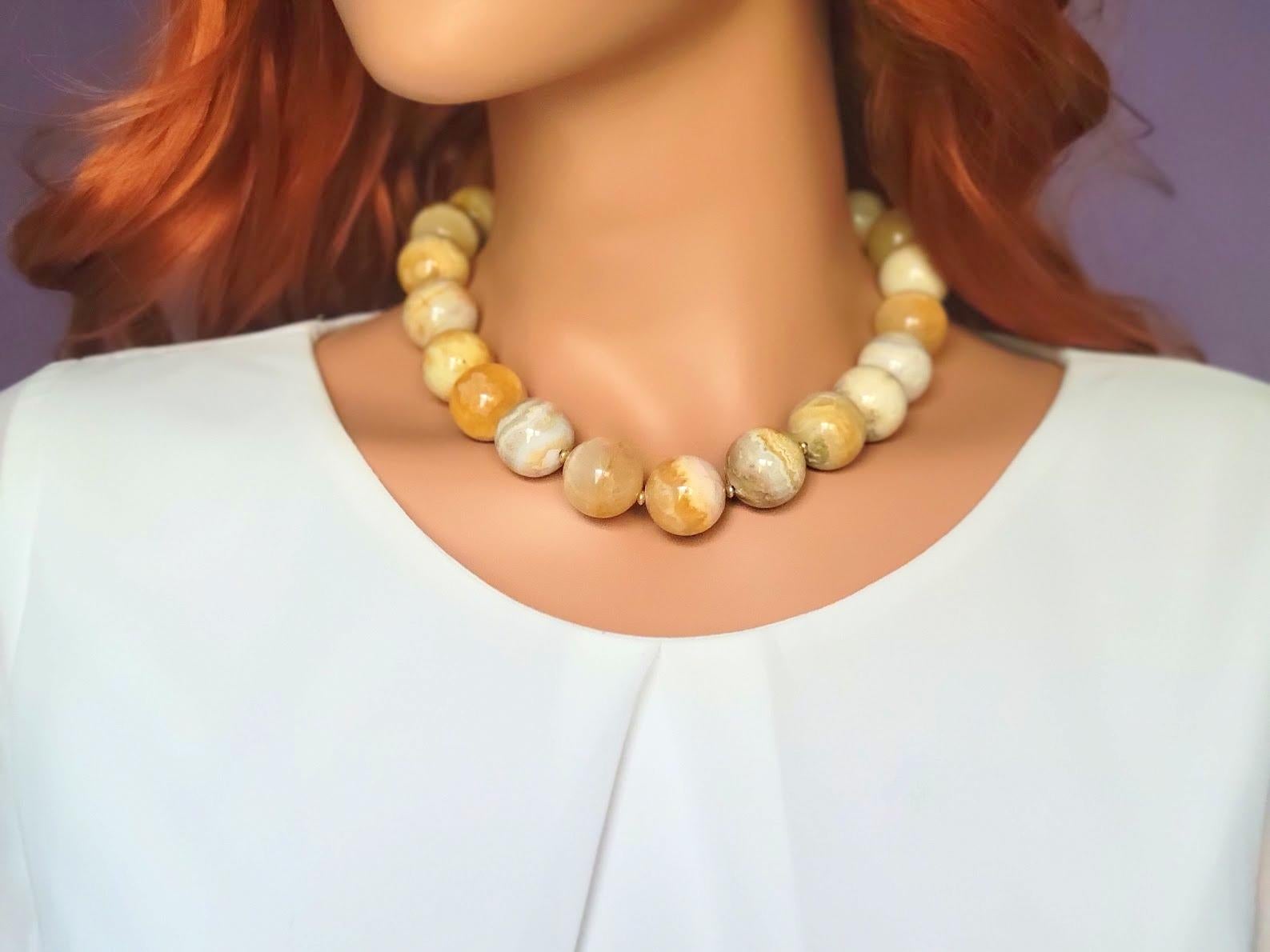 Crazy Yellow Lace Agate Necklace In Excellent Condition For Sale In Chesterland, OH