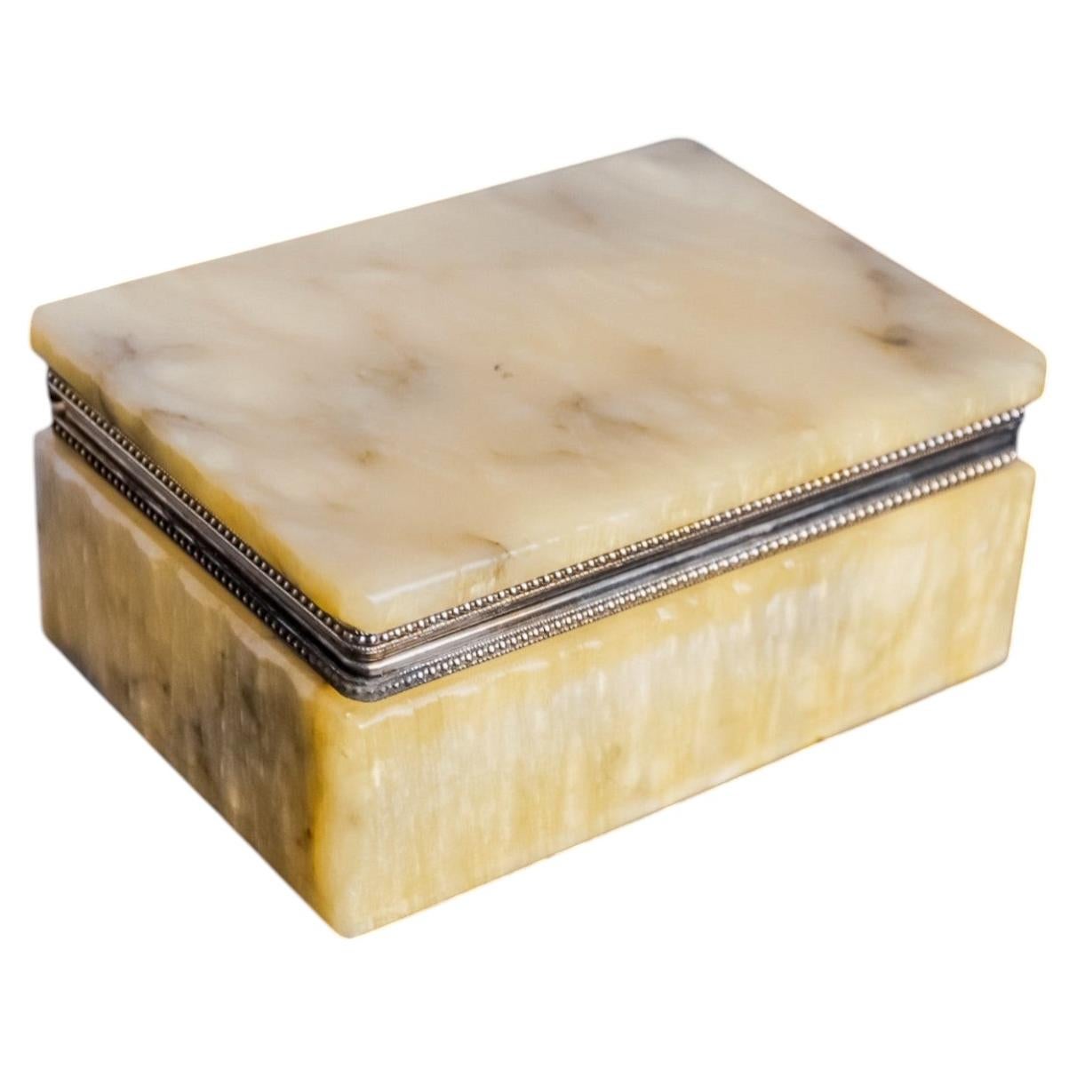 Neceser de alabastro crema de Romano Bianchi, Italia, hacia la década de 1970