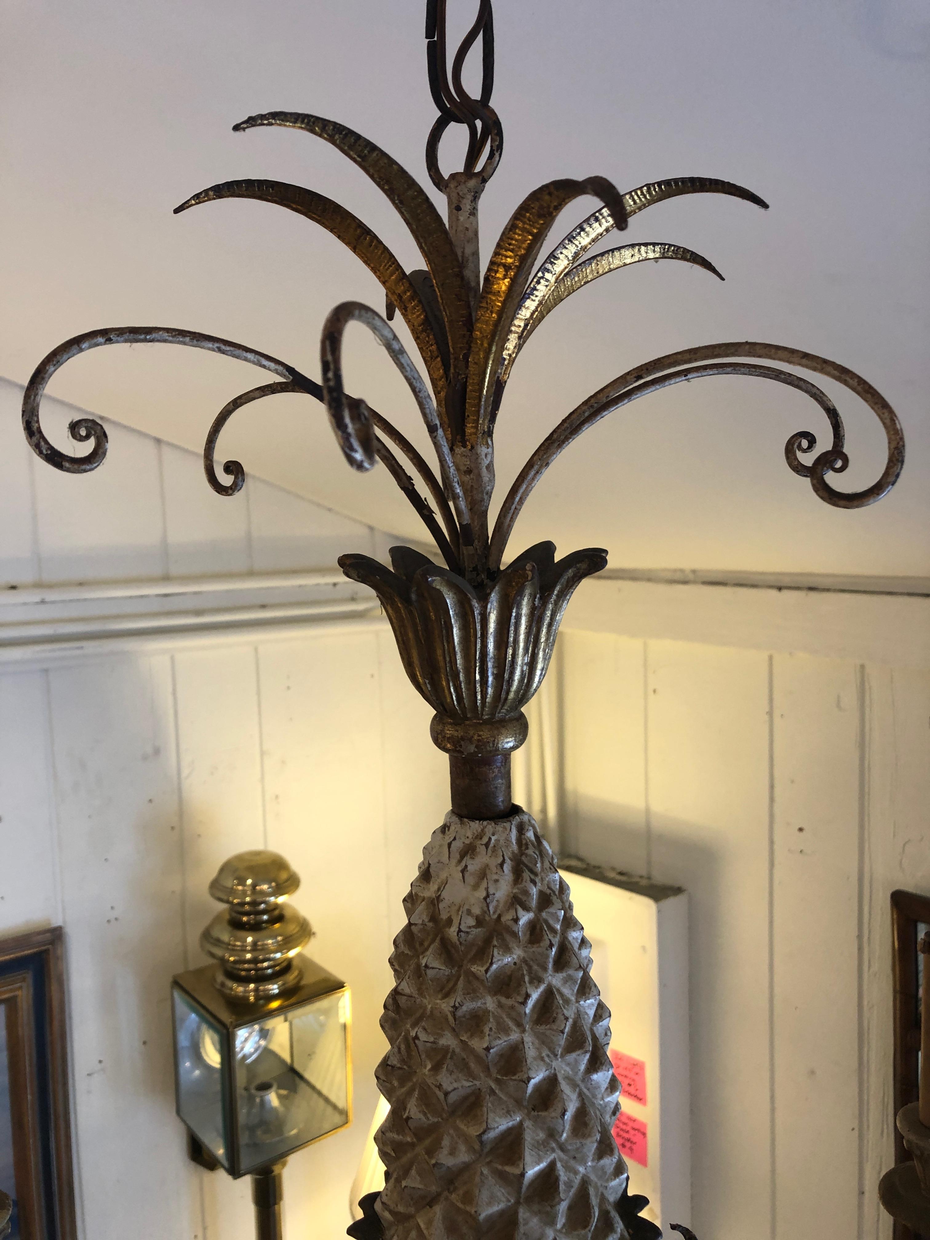 Cream and Gold Italian Pineapple Carved Wood and Iron Chandelier For Sale 3