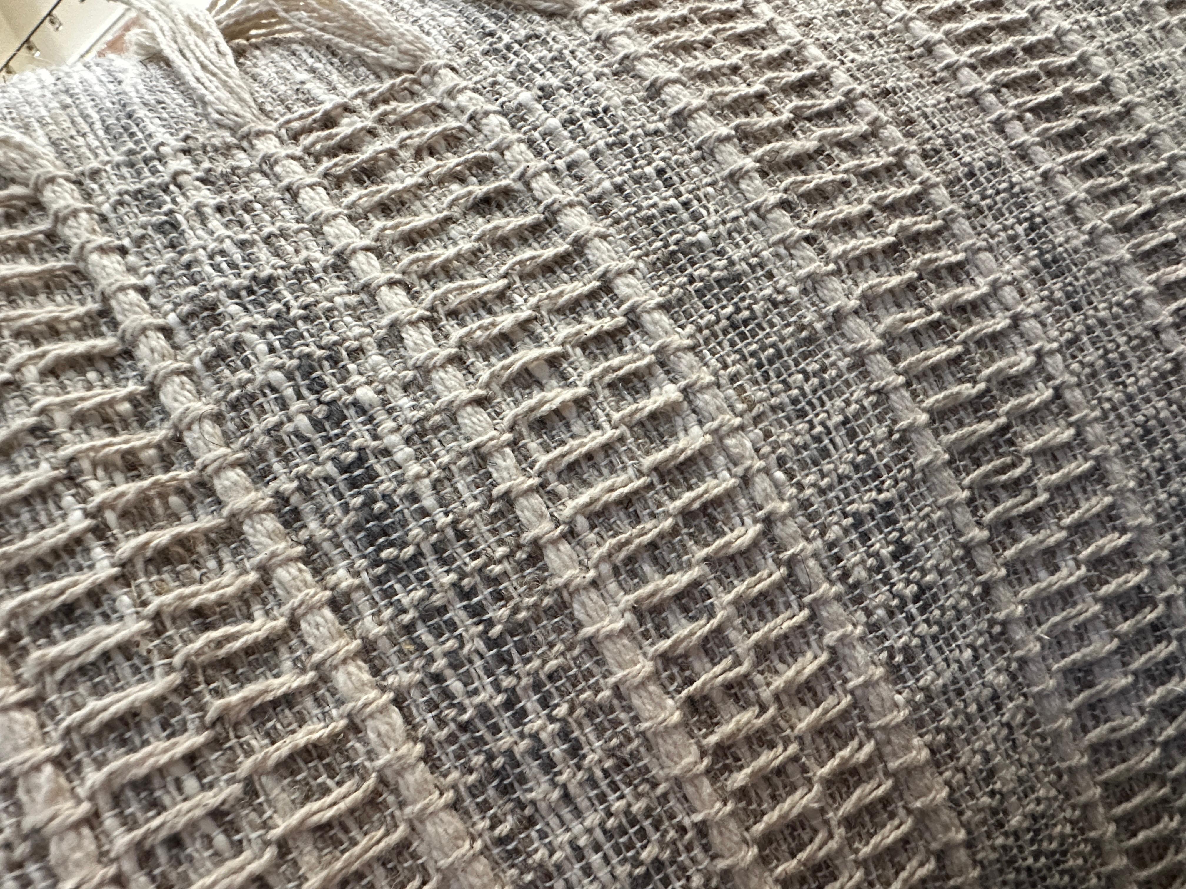 Fait main Pair of Cream and Gray Fringe Throw Pillows en vente
