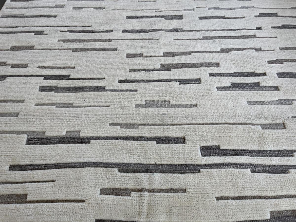 Hand-Knotted Cream and Grey Contemporary Wool Area Rug For Sale