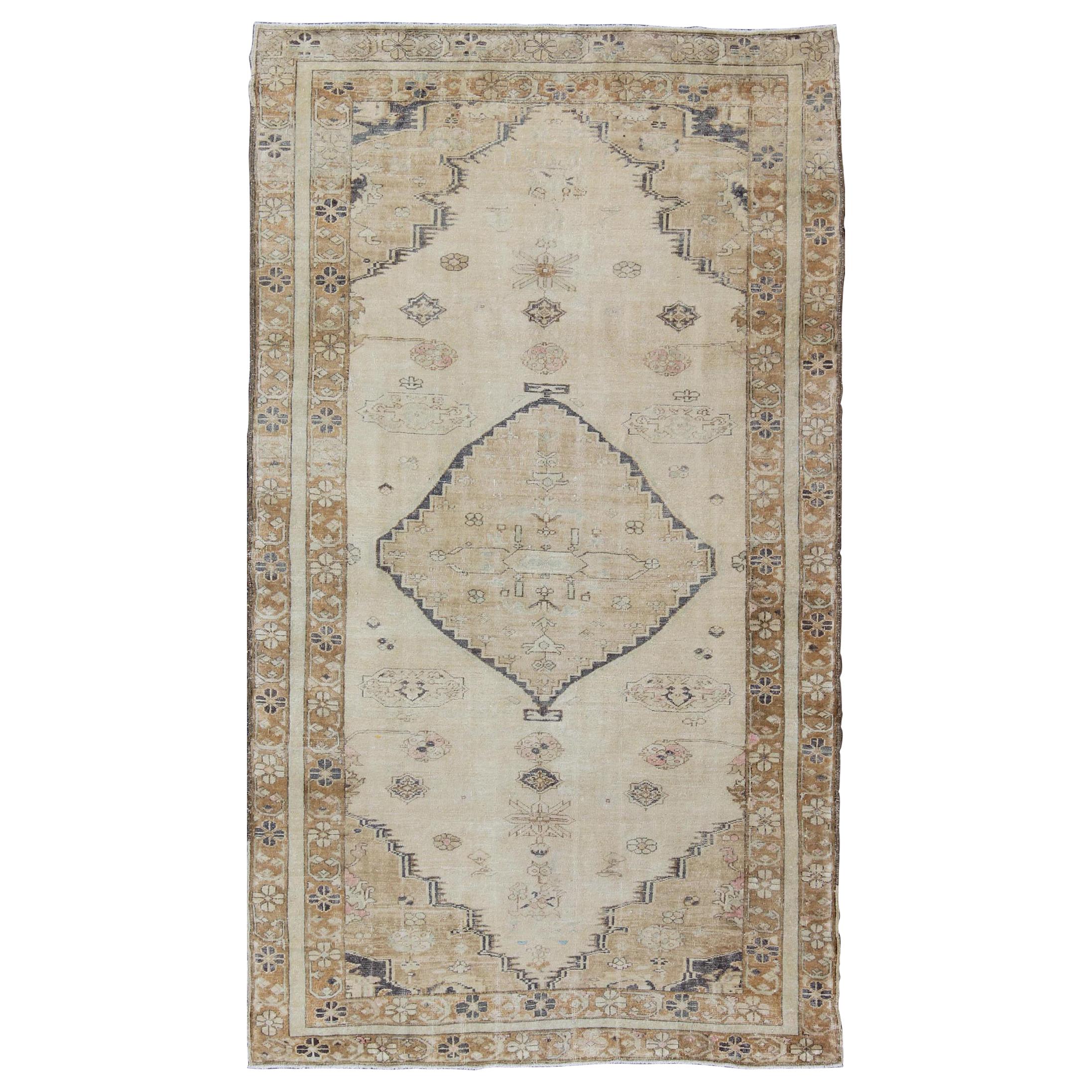 Cream and Taupe Midcentury Turkish Oushak Rug with Etched Medallion Design For Sale