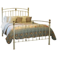 Cream Antique Bed MK199