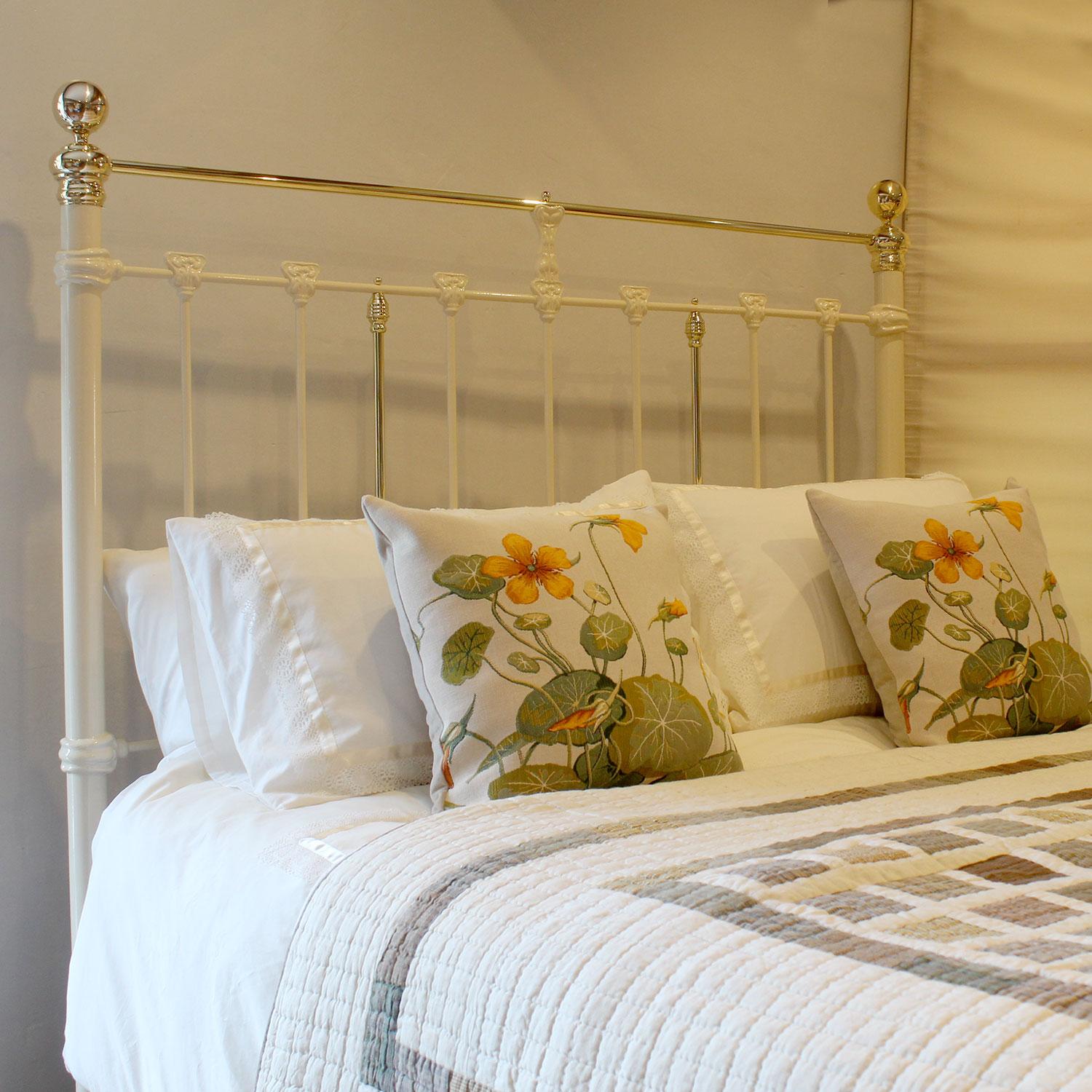 Brass Cream Antique Bed with Art Nouveau Decoration MK297 For Sale