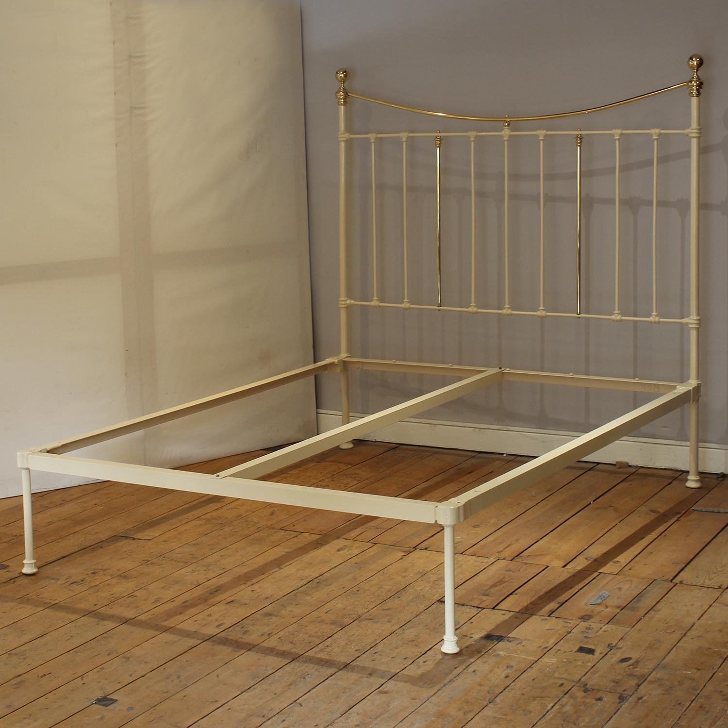 19th Century Cream Antique Brass and Iron Platform Bed MK307