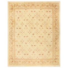 Indian Amritsar Rug. Size: 13 ft 7 in x 17 ft