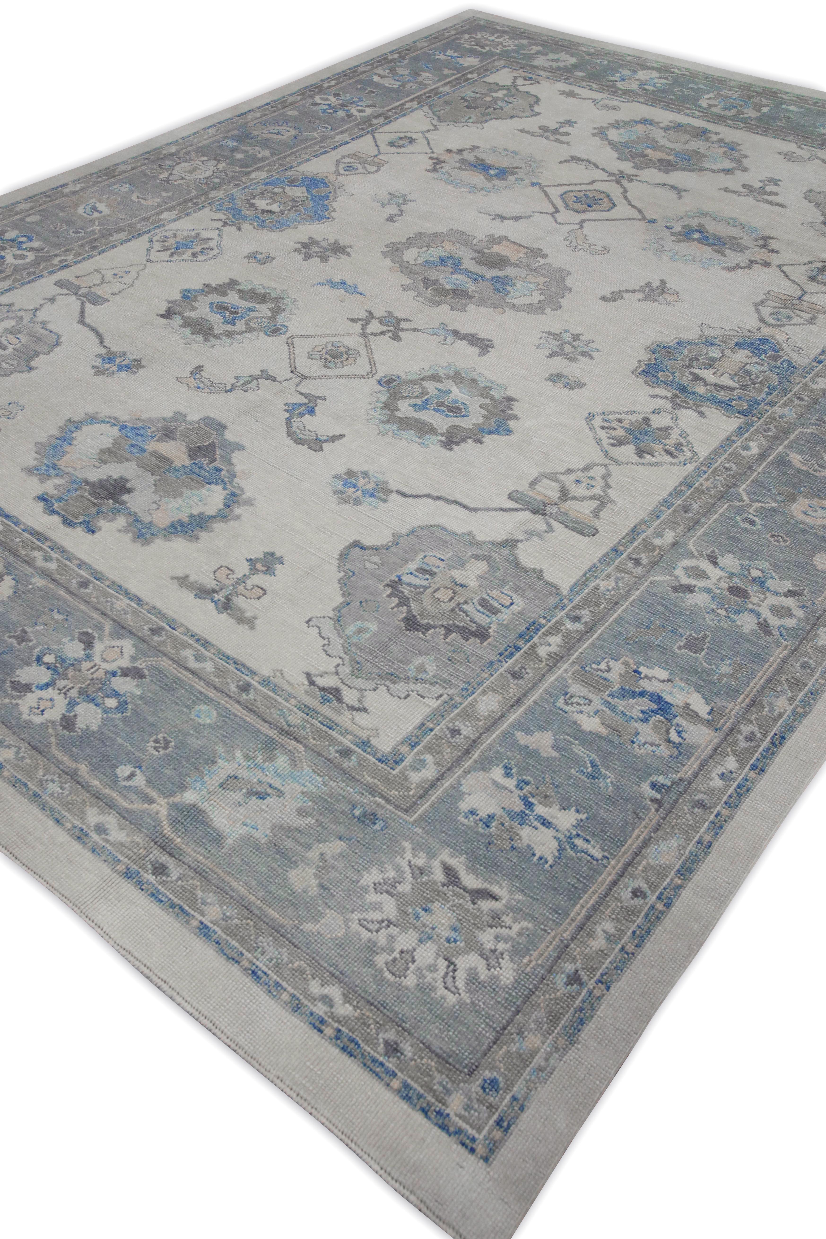 Handgewebter türkischer Oushak-Teppich aus Wolle in Creme & Blau mit Blumenmuster 9'9