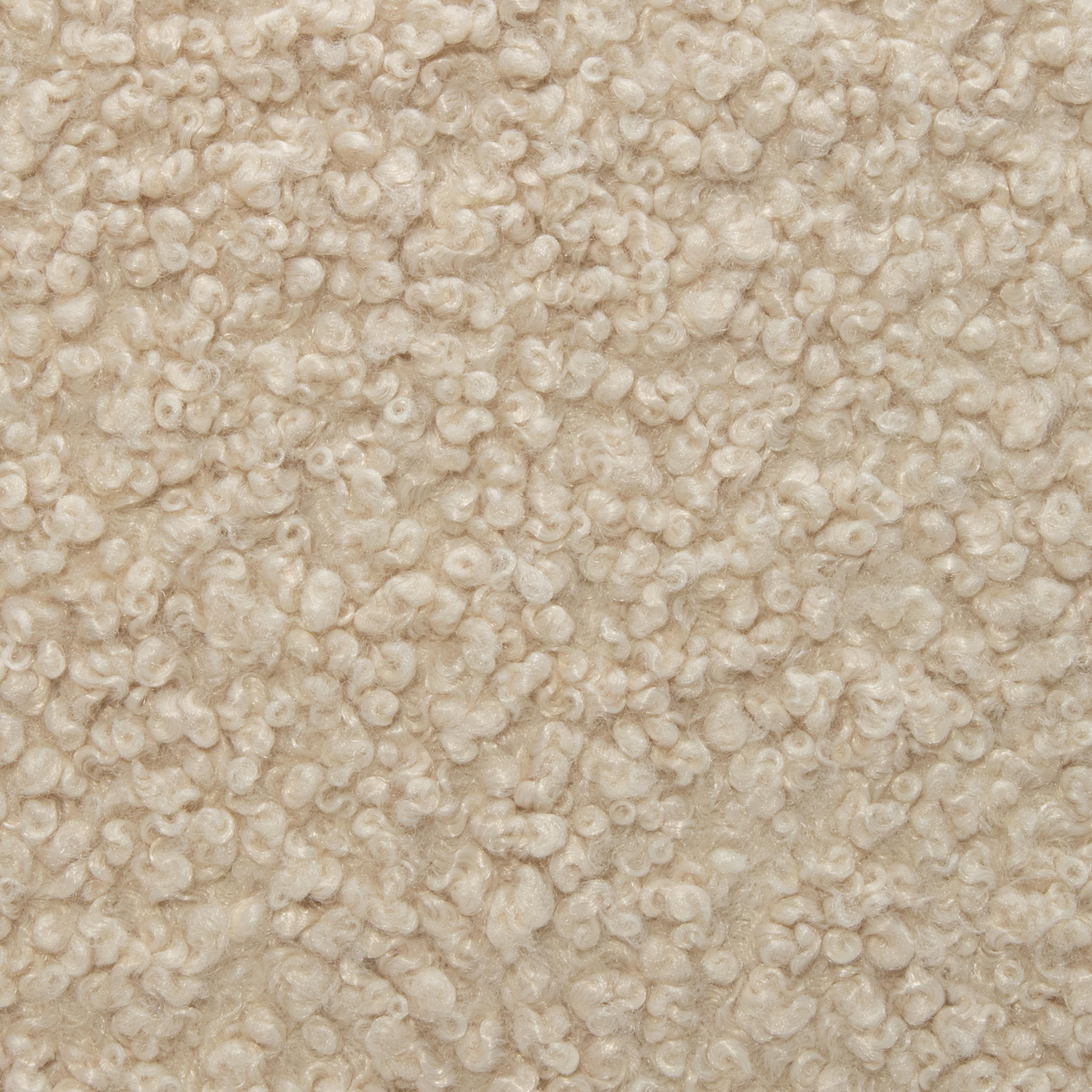 Moderno Cuscino a forma di rene in bouclé crema di MOGUL in vendita