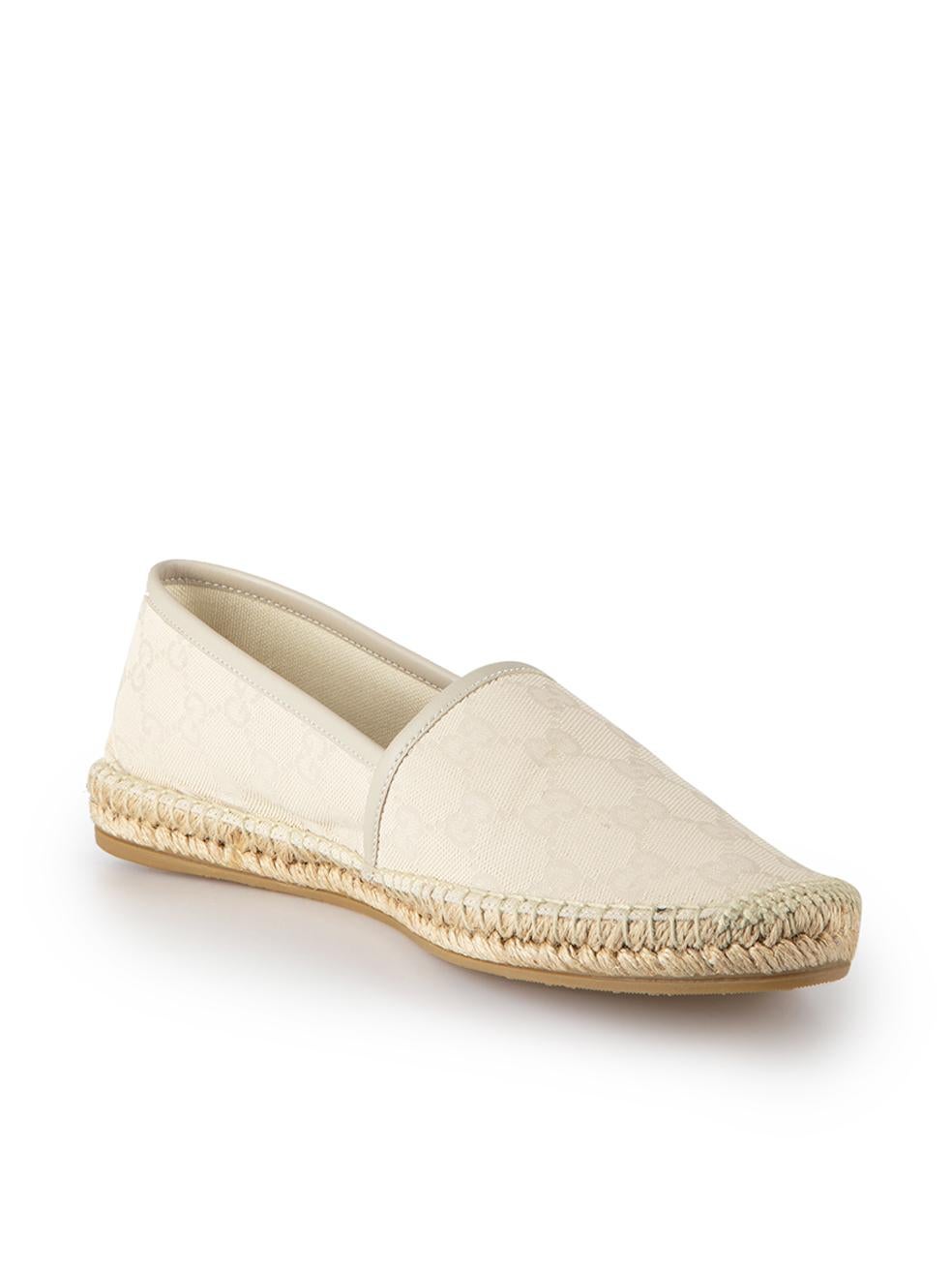 CONDITION is Never Worn. No visible wear to espadrilles is evident on this used Gucci designer resale item. This item comes with original dustbag and shoebox.



Details


Cream

Canvas

Espadrilles

GG monogram pattern

Round toe

Flat
