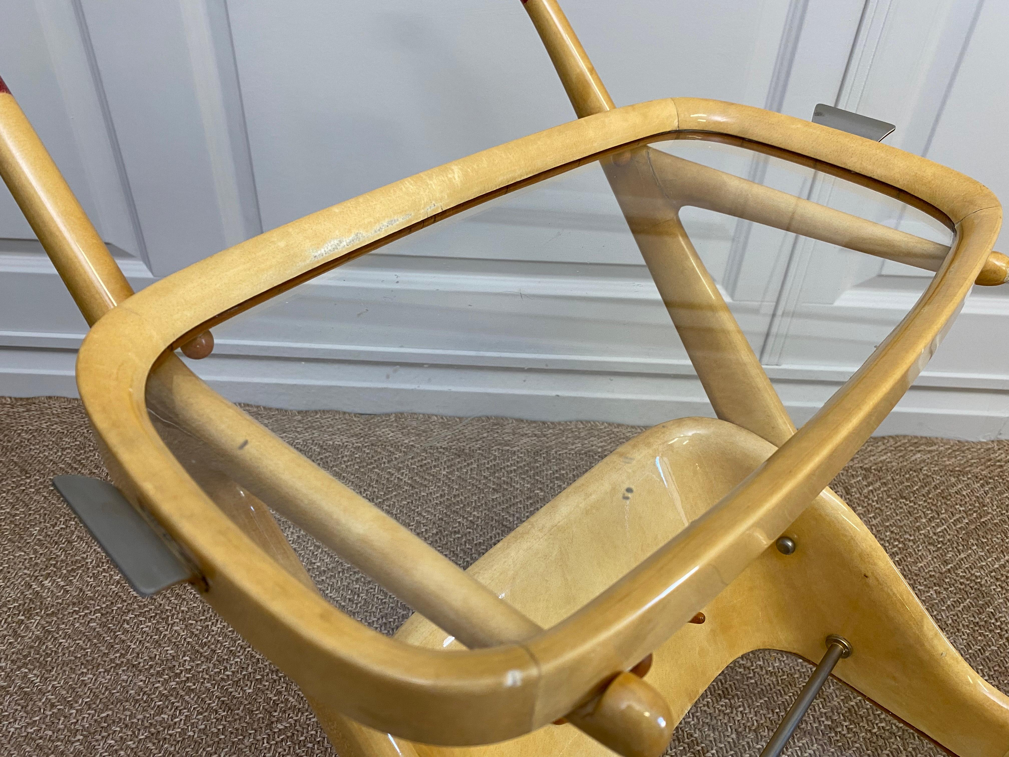 Milieu du XXe siècle Chariot de service de bar Aldo Tura de couleur crème, Italie, années 1960 en vente