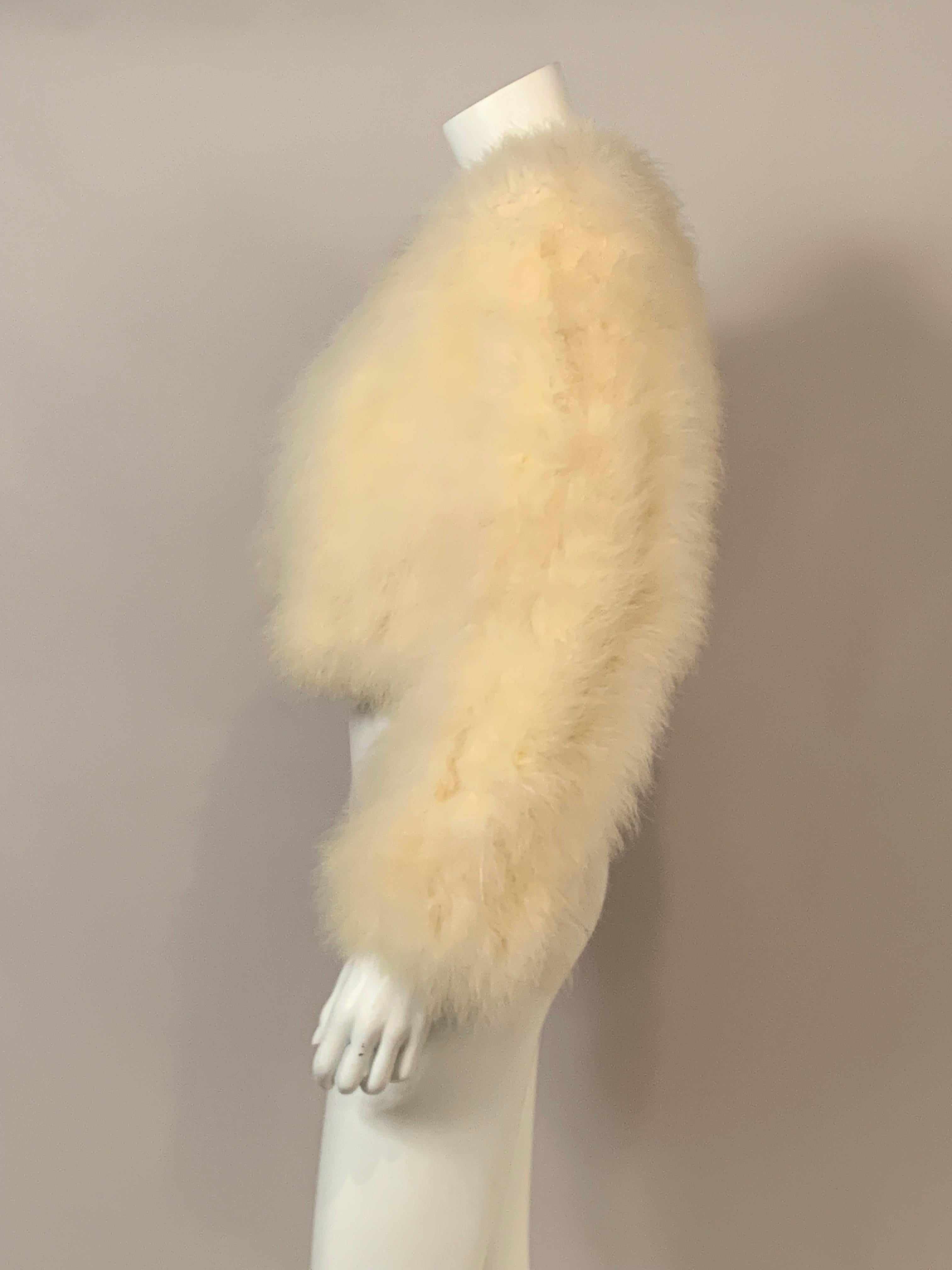 Cream Colored Marabou Feather Jacket In Good Condition For Sale In New Hope, PA