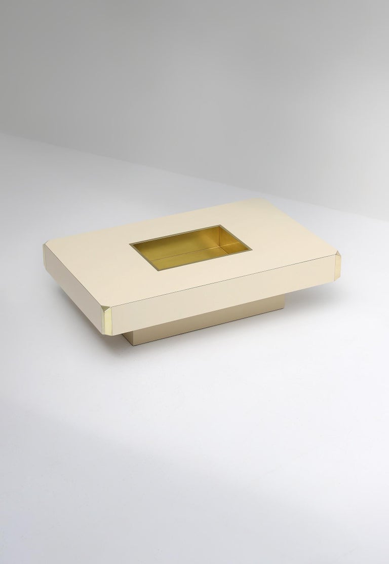 Cream Colored Coffee Table by Willy Rizzo Designed for Mario Sabot 1970s In Good Condition In Antwerpen, Antwerp