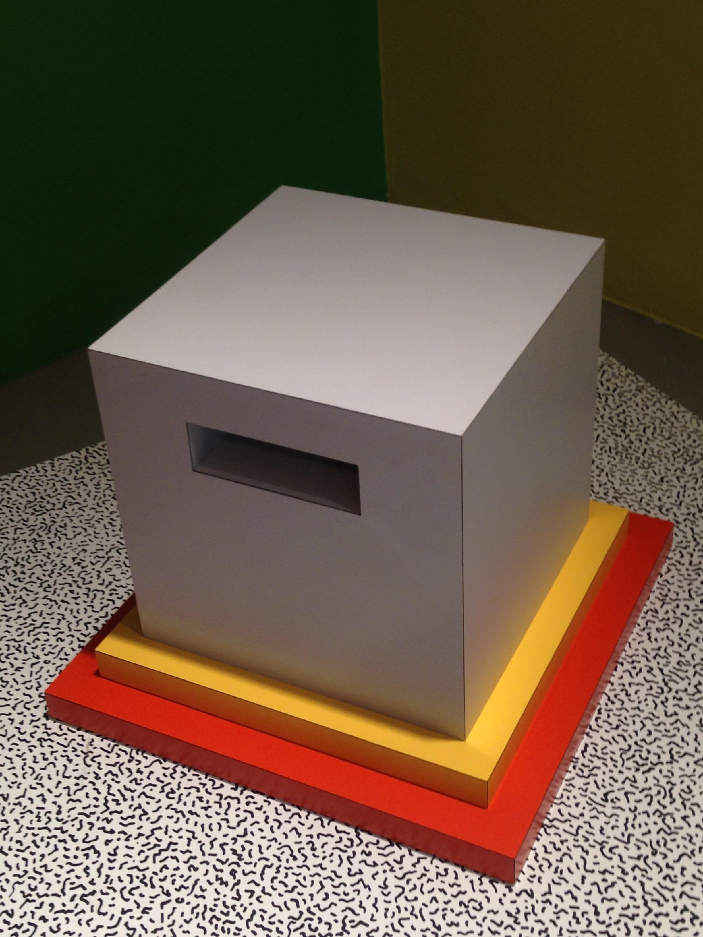 Post-Modern CREAM End Table by Ettore Sottsass for Memphis Milano For Sale