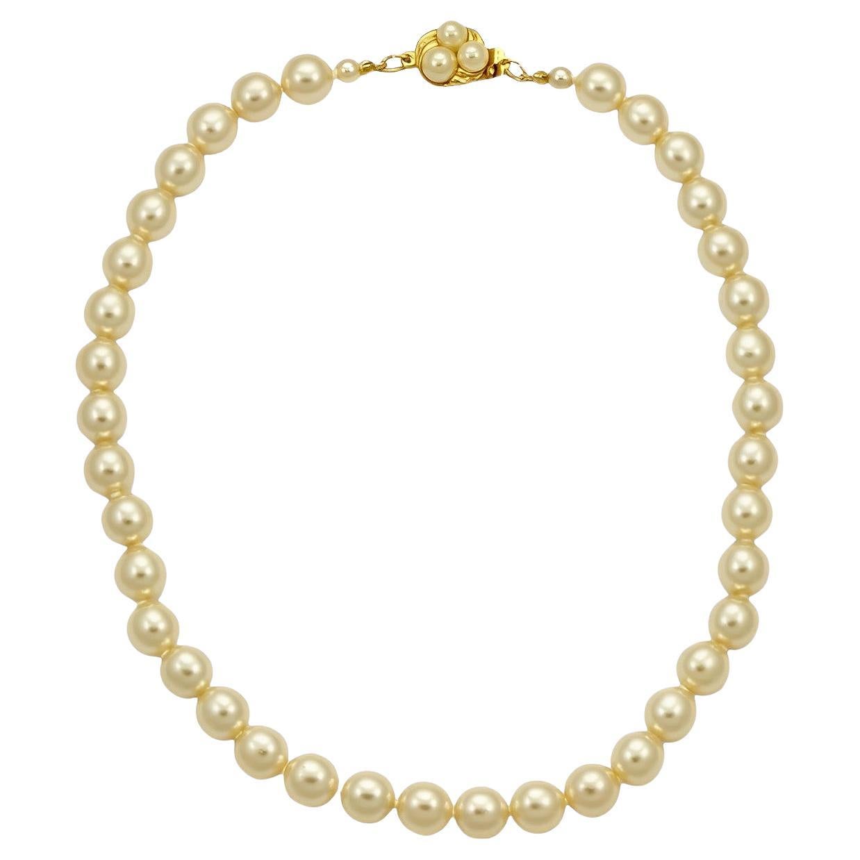 Cream Glass Pearl Necklace with a Gold Plated and Pearl Clasp For Sale