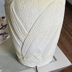 Cream Hollywood Regency Large Chalk Ware Palm Leaf Motif Table Lamp