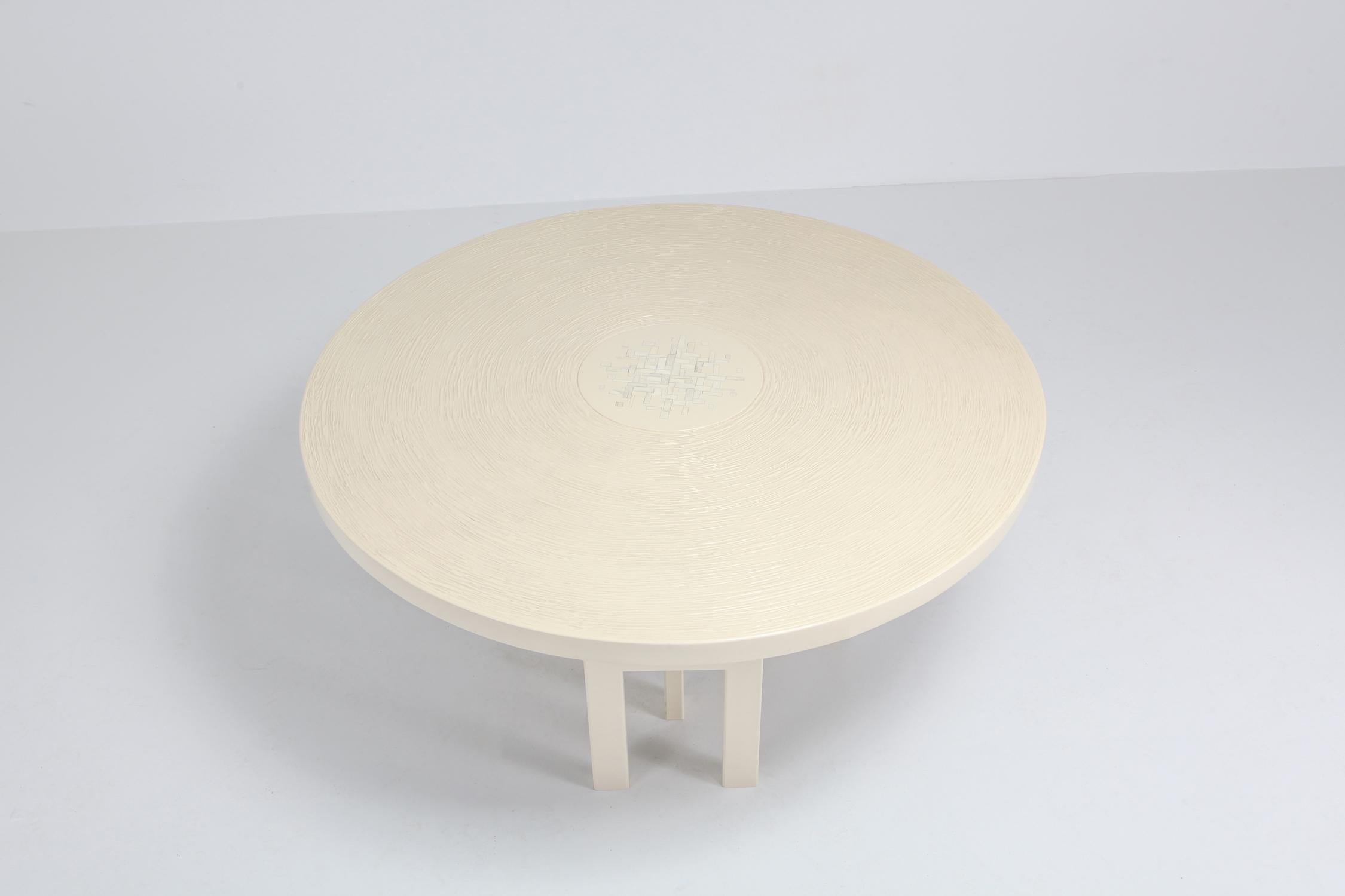 20th Century Cream Lacquer Resin Dining Table by Dresse