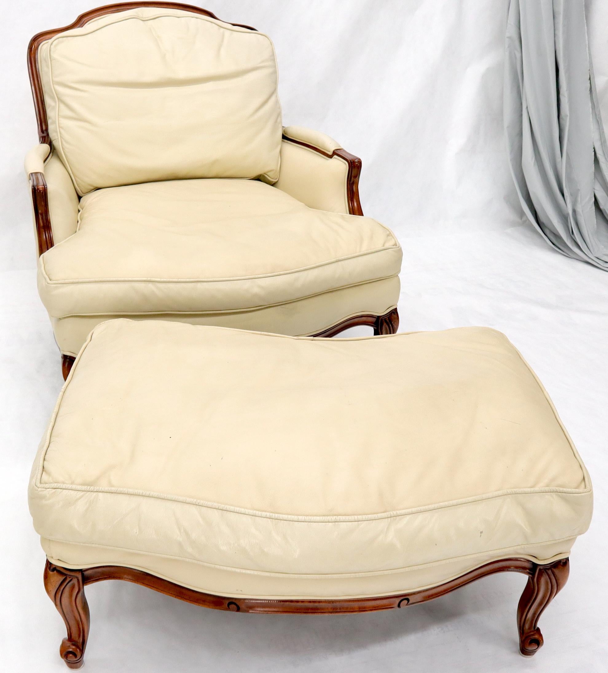 American Cream Leather Chaise 2-Part Chaise Lounge Chair and Ottoman