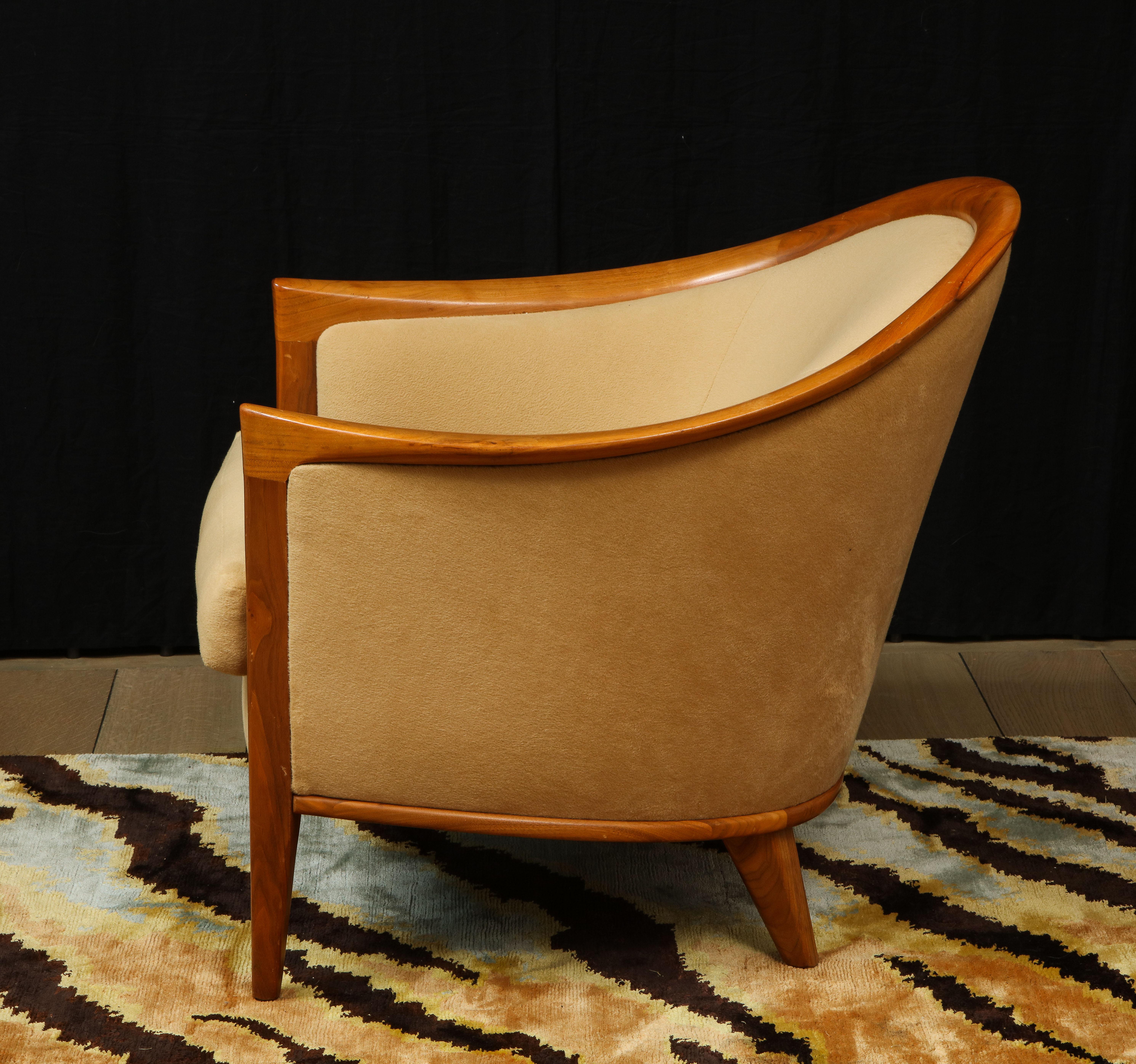 Cremefarbenes Mohair-Sofa und Sessel-Set aus Mohair, mit Wurzelholzdetails, 1960er Jahre, Paar im Angebot 4