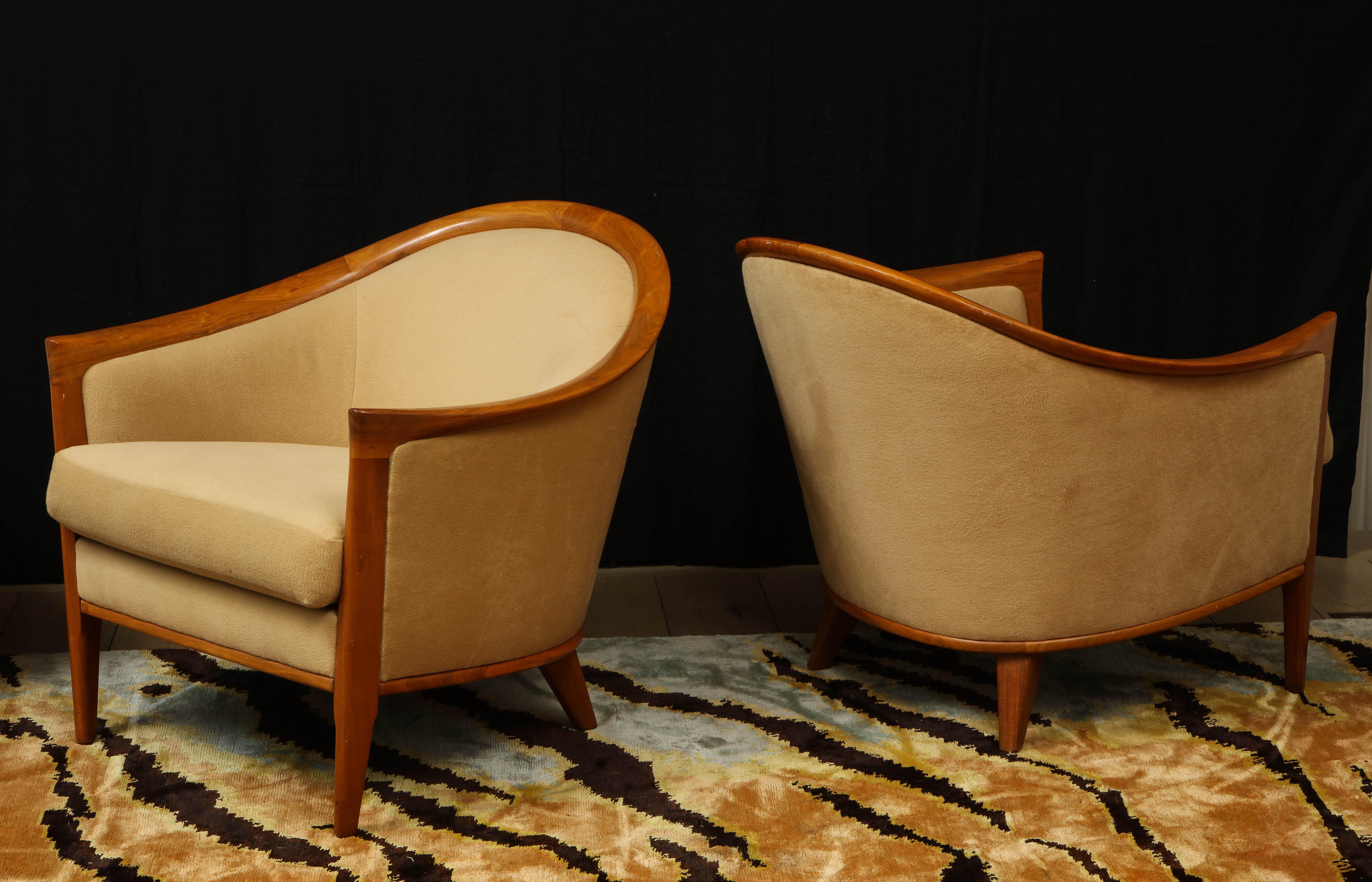 Cremefarbenes Mohair-Sofa und Sessel-Set aus Mohair, mit Wurzelholzdetails, 1960er Jahre, Paar im Angebot 1